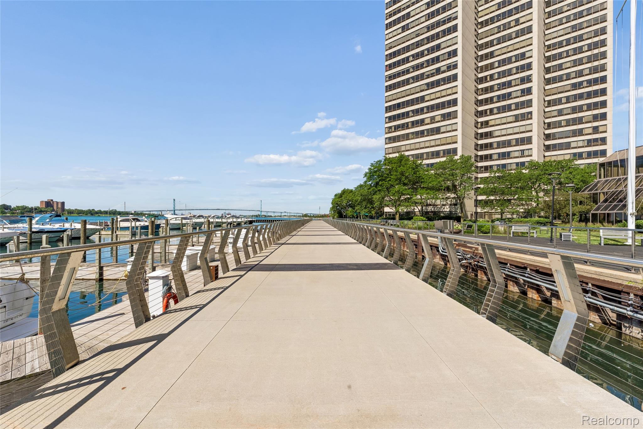 1001 W Jefferson Avenue Unit: 2a