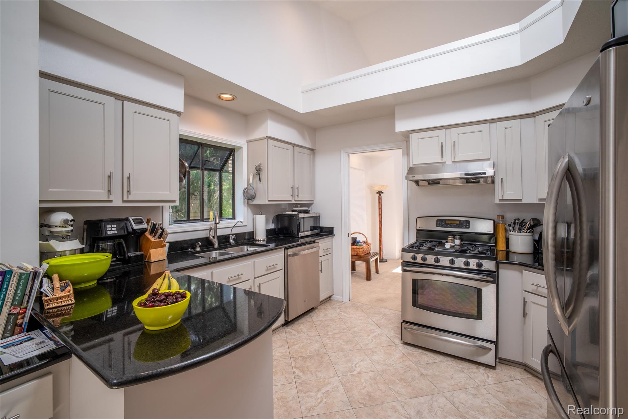 2039 Bancroft Drive