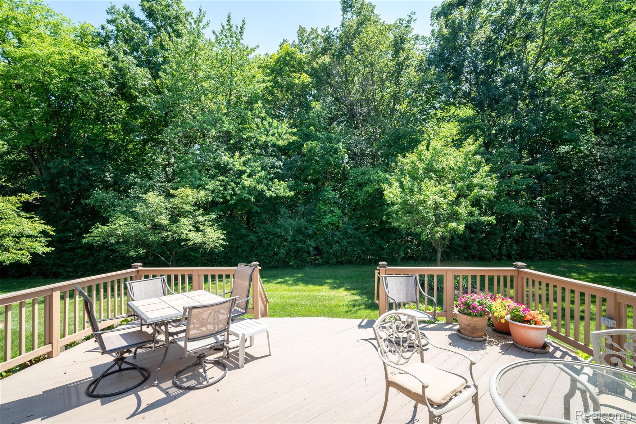 2039 Bancroft Drive