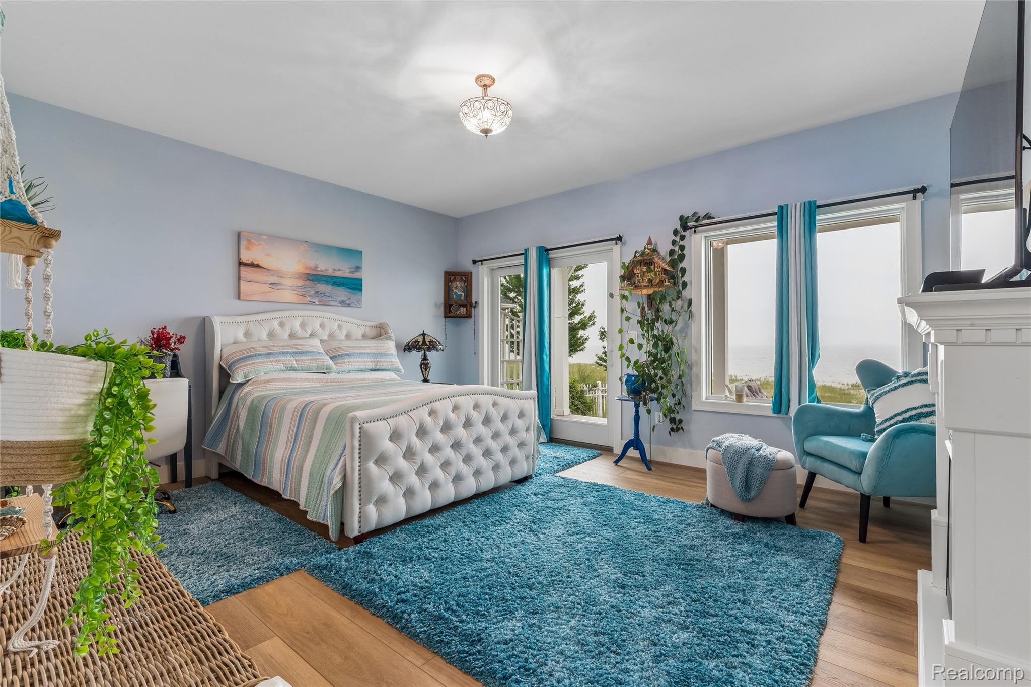 5110 Shorefront Lane
