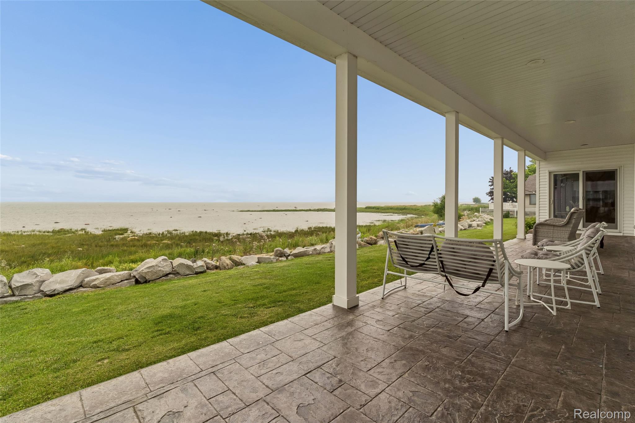 5110 Shorefront Lane