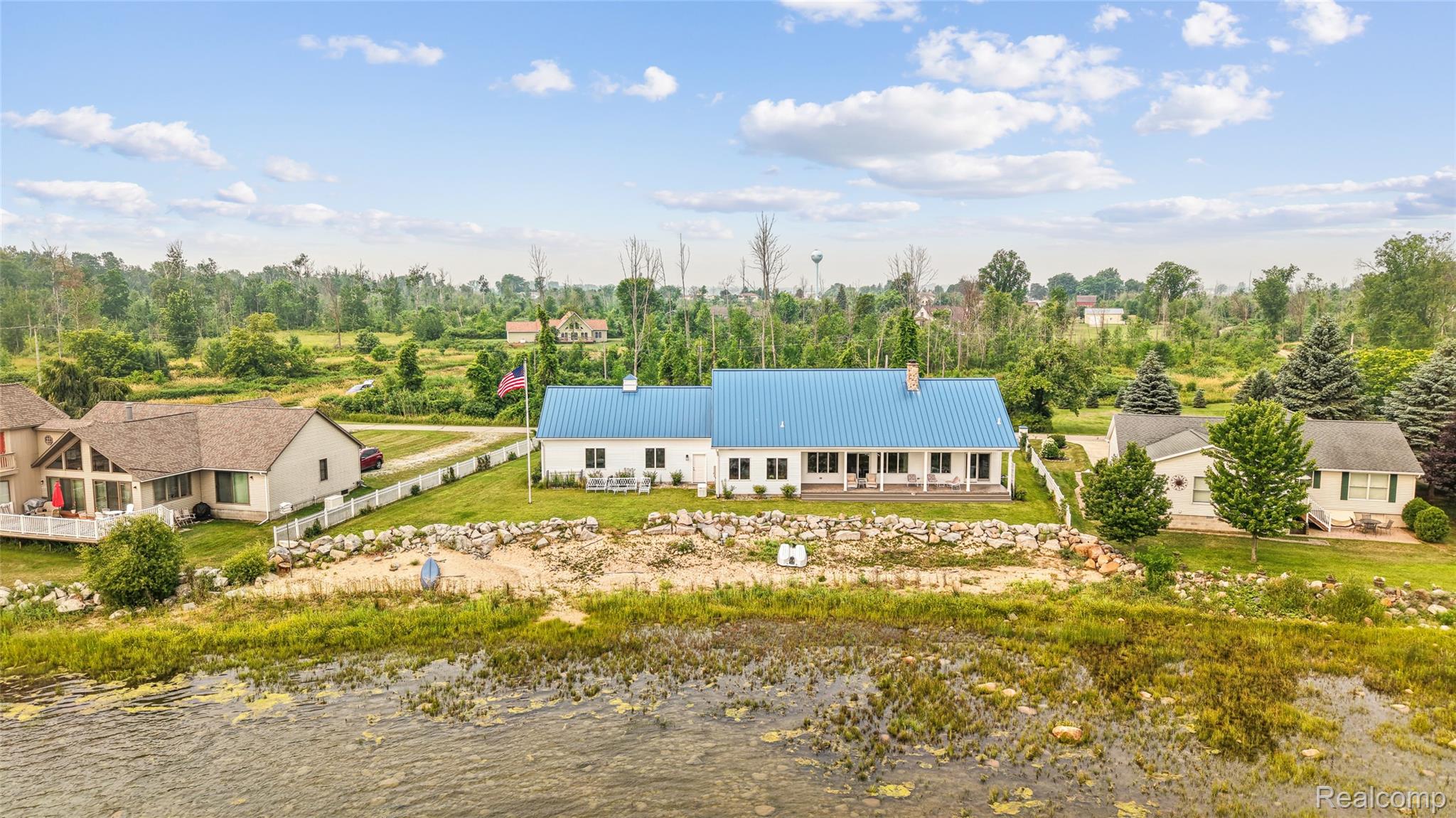 5110 Shorefront Lane