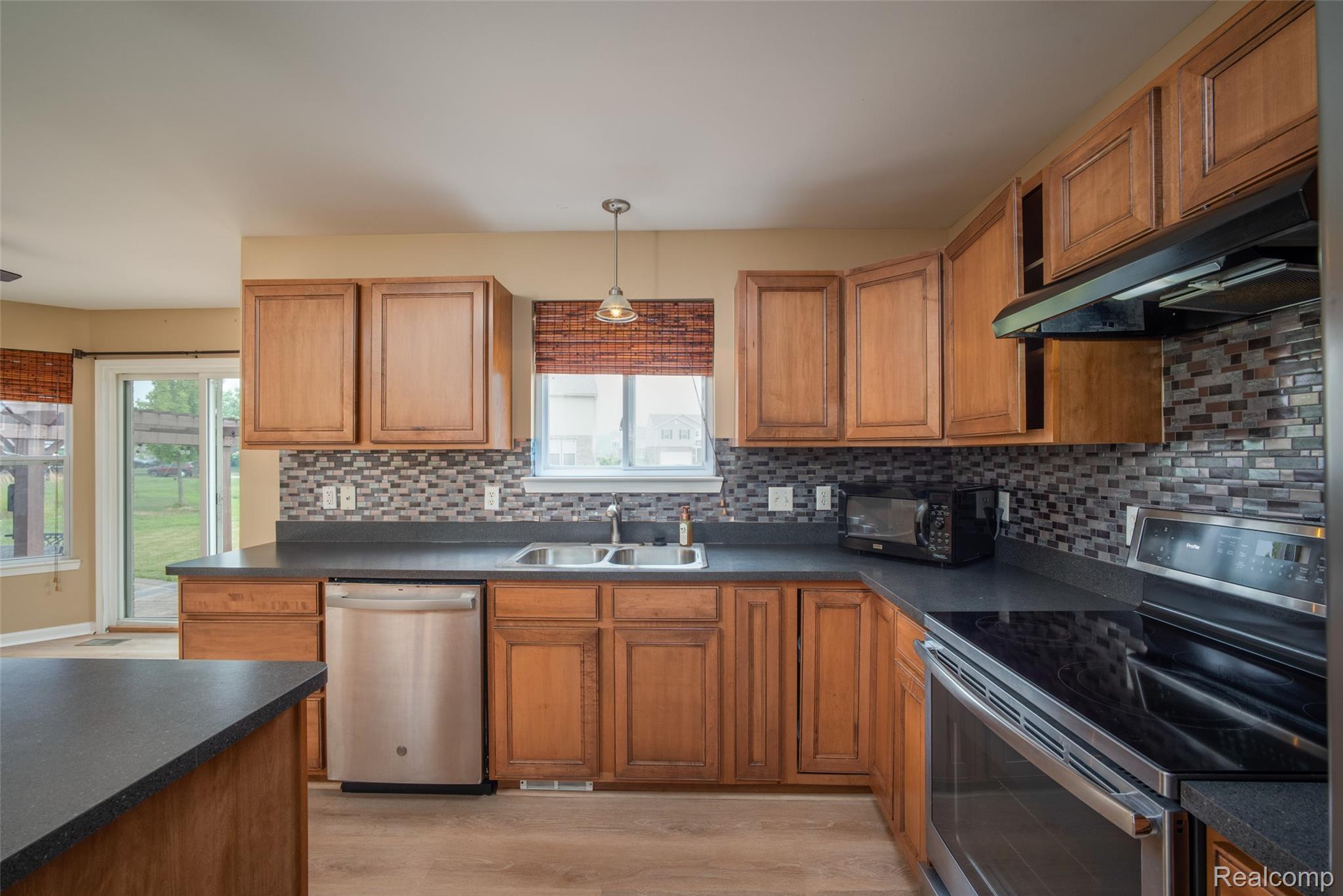 10117 Island Lake Drive