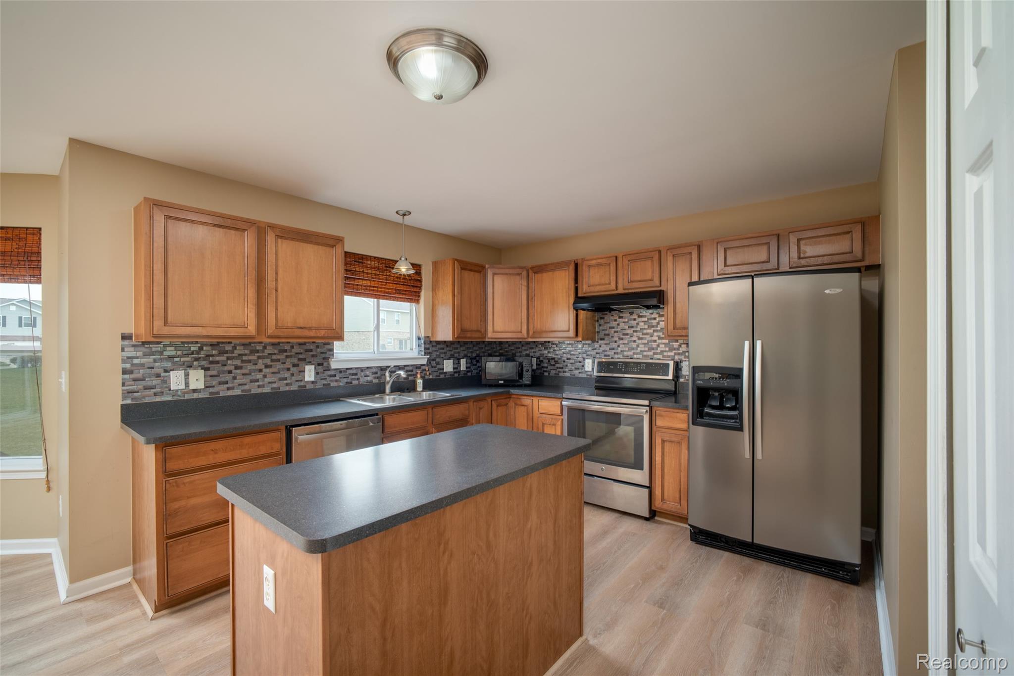 10117 Island Lake Drive