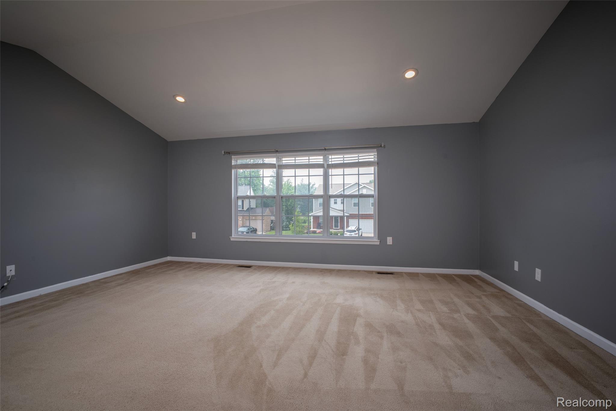 10117 Island Lake Drive