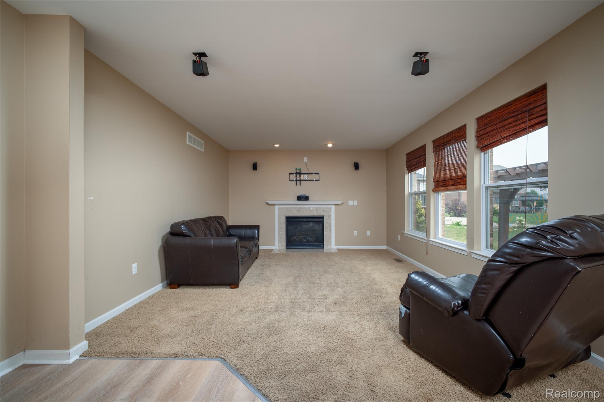 10117 Island Lake Drive