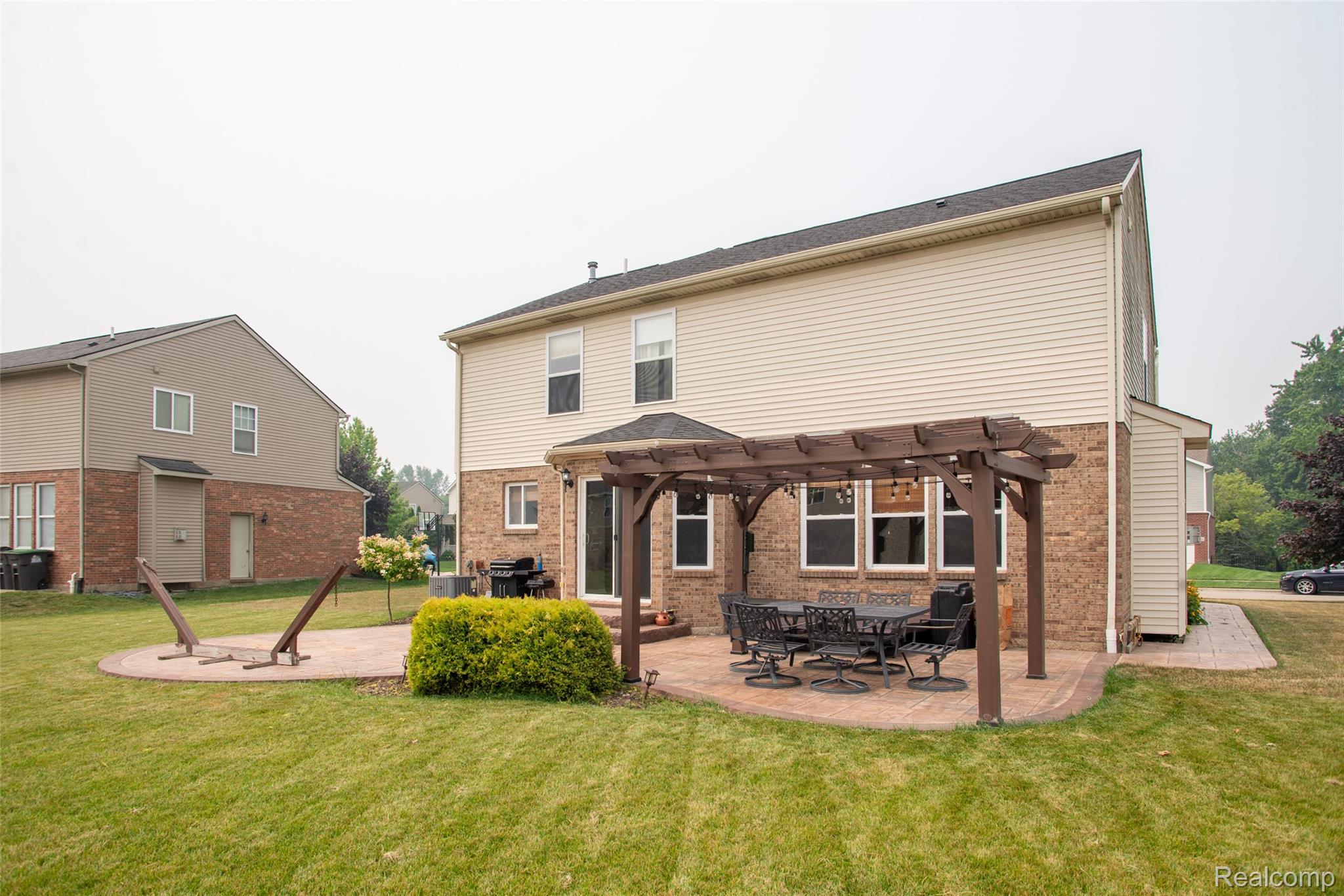 10117 Island Lake Drive