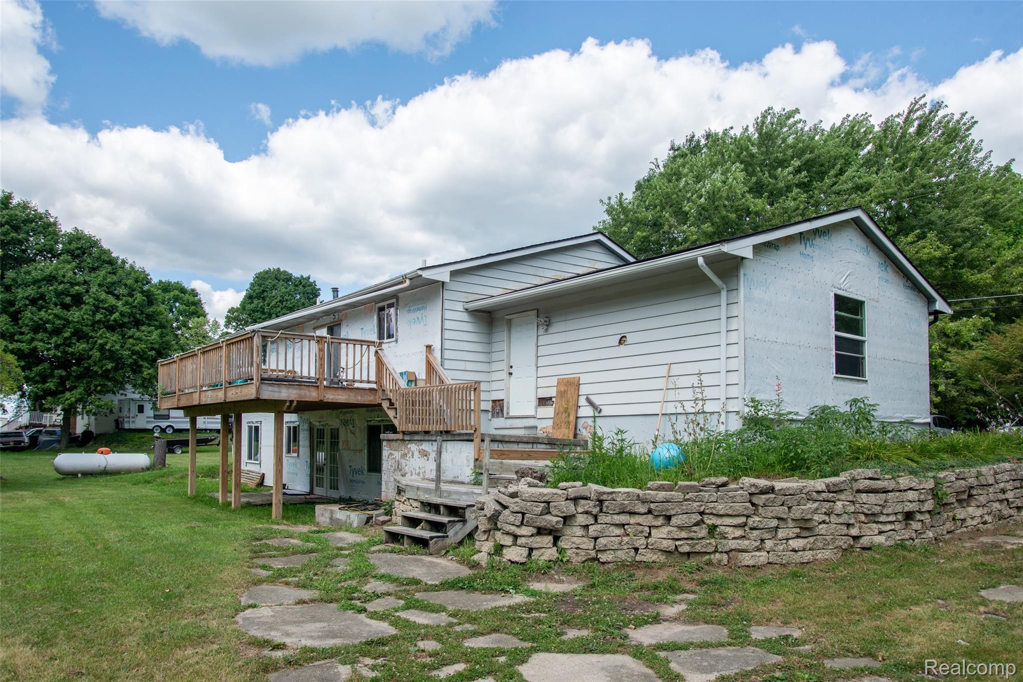 12320 N Holly Road