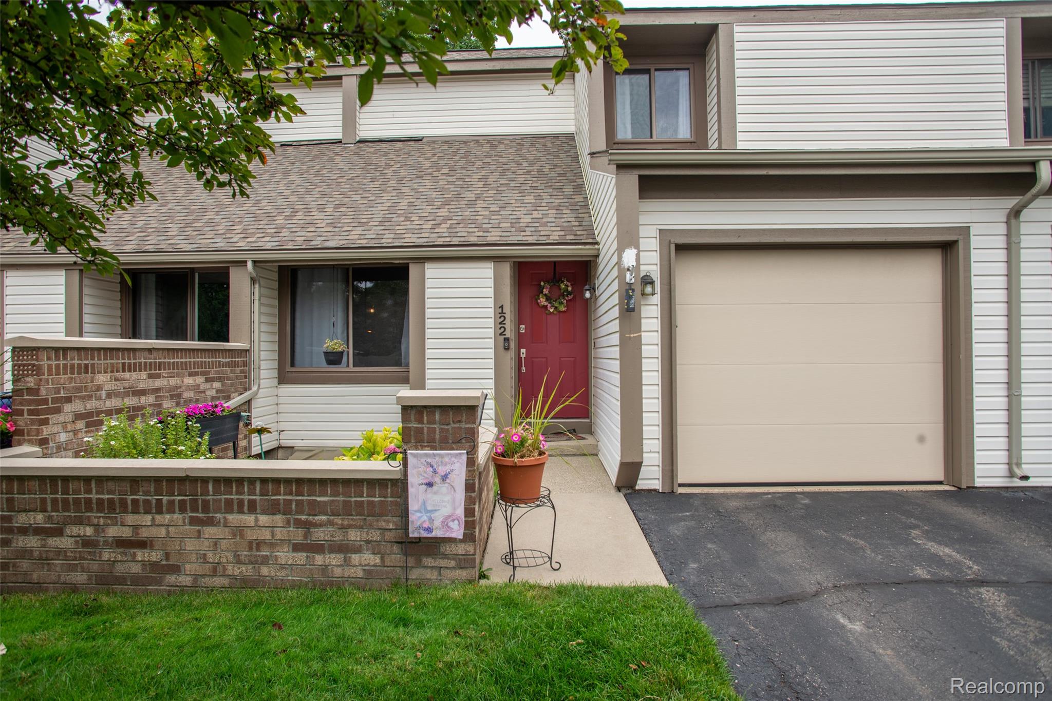122 Conda Lane