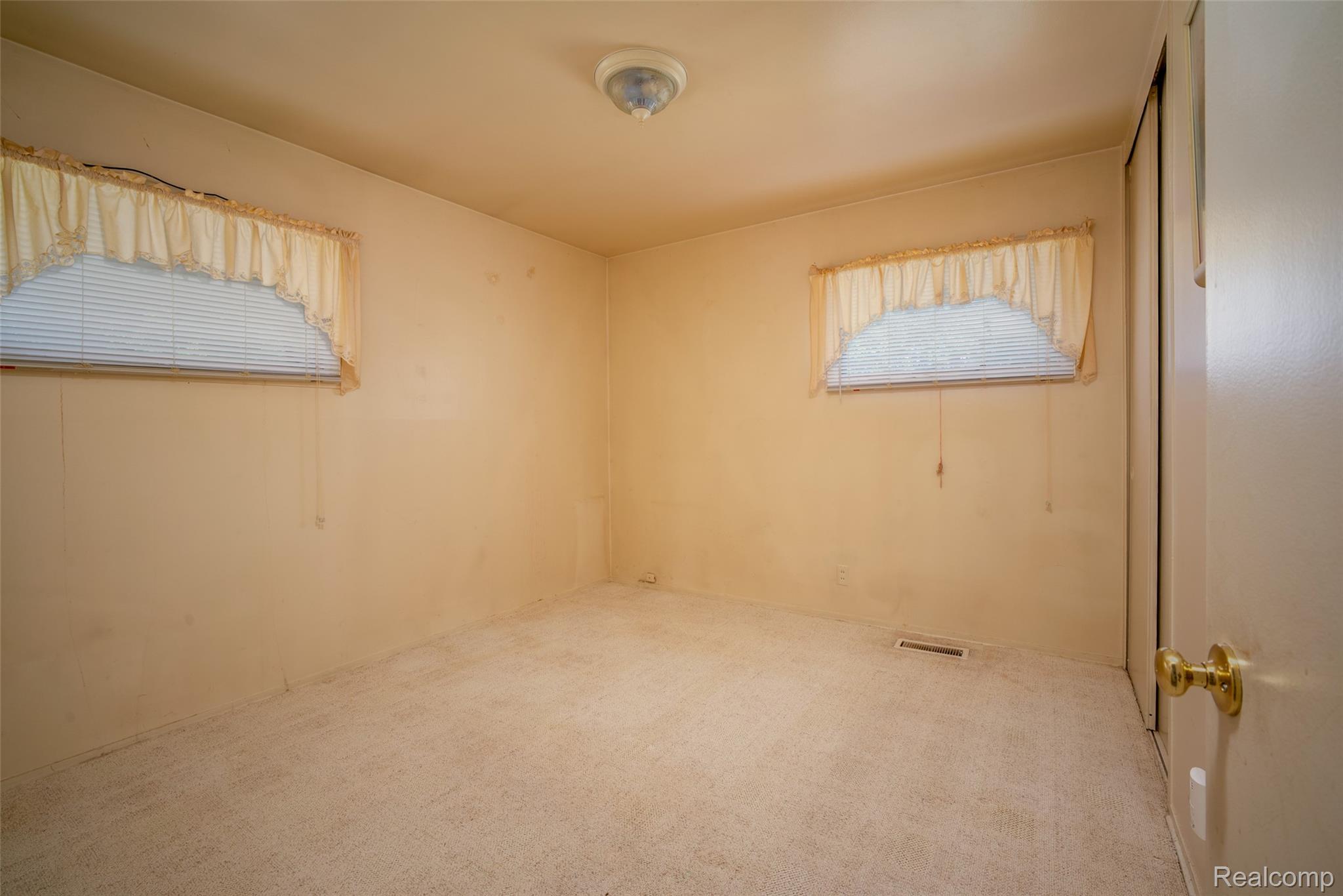 1727 Briarwood Drive