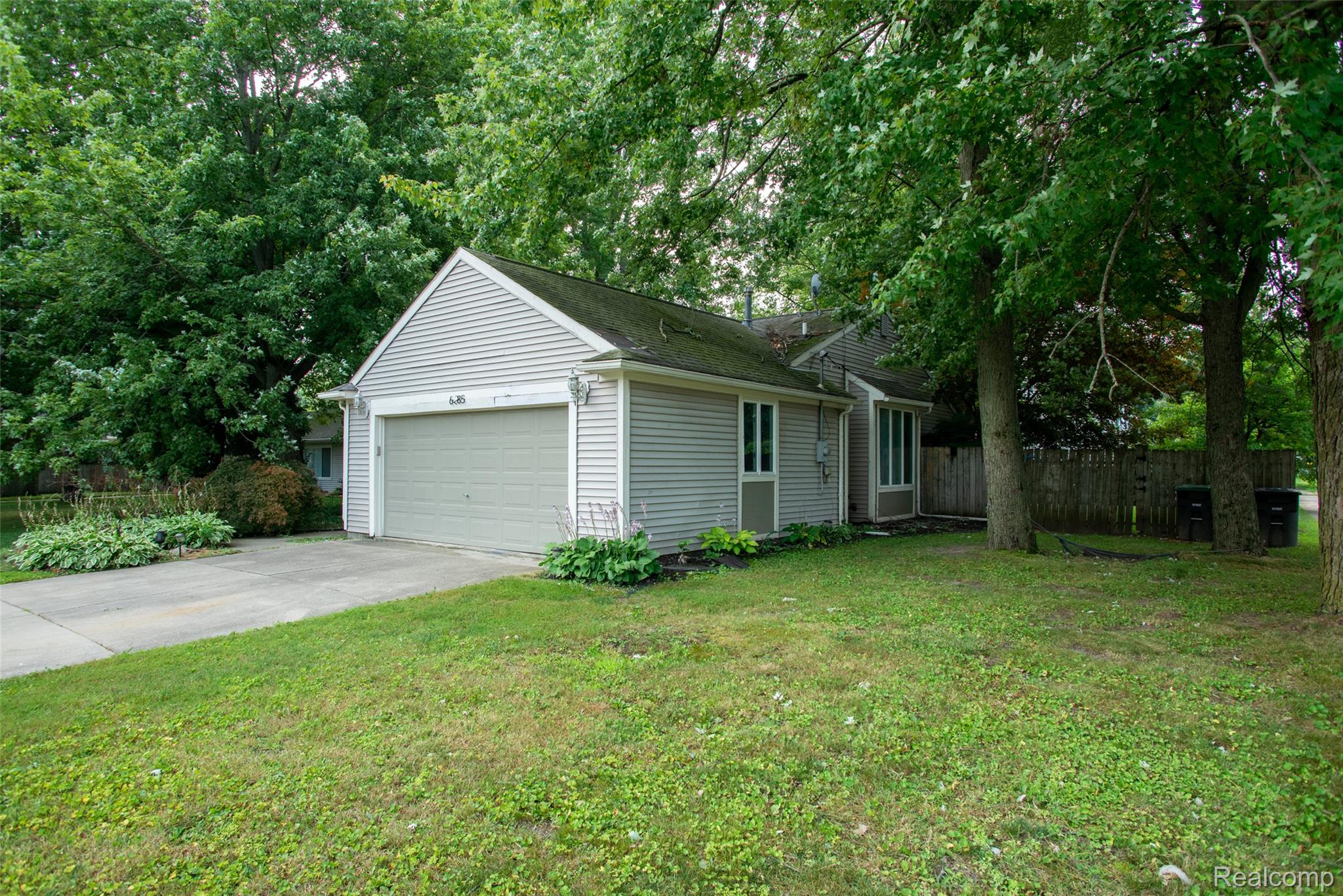26085 Superior Road