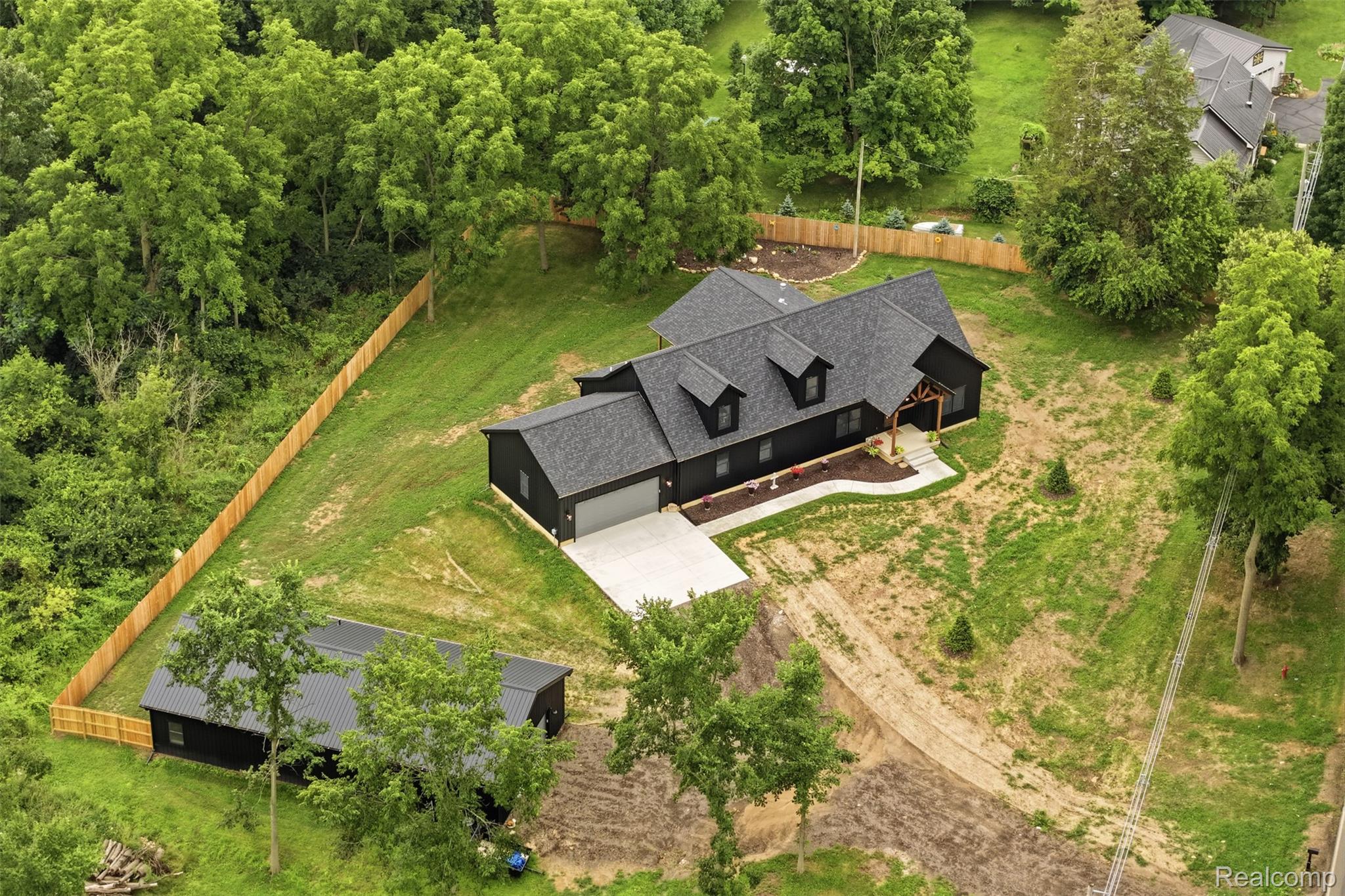 2855 Dearing Road
