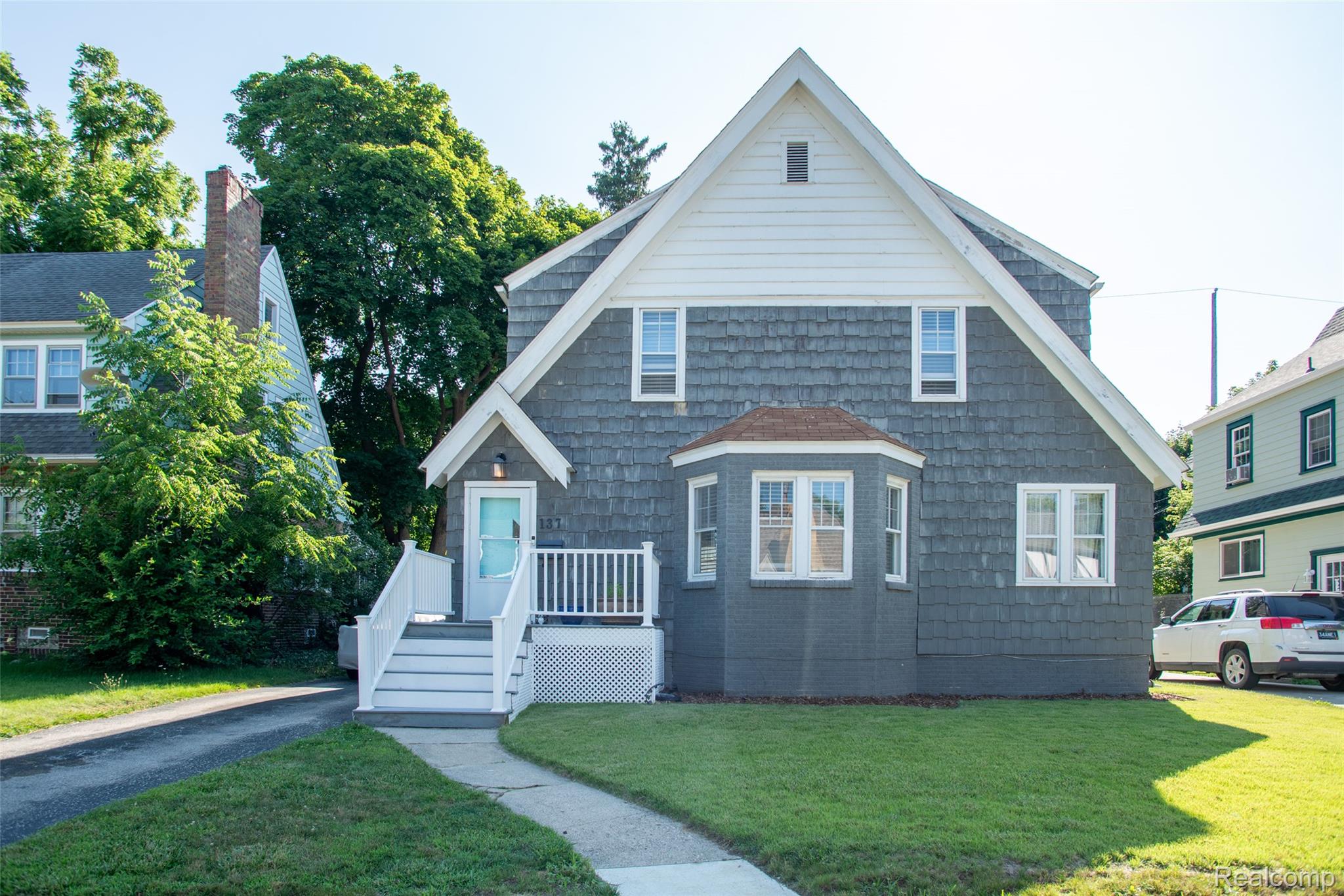 137 Chippewa Road