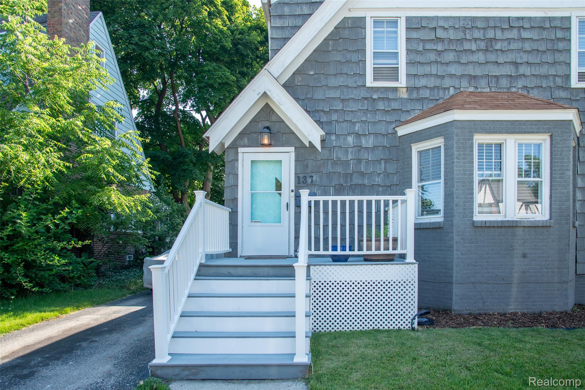 137 Chippewa Road
