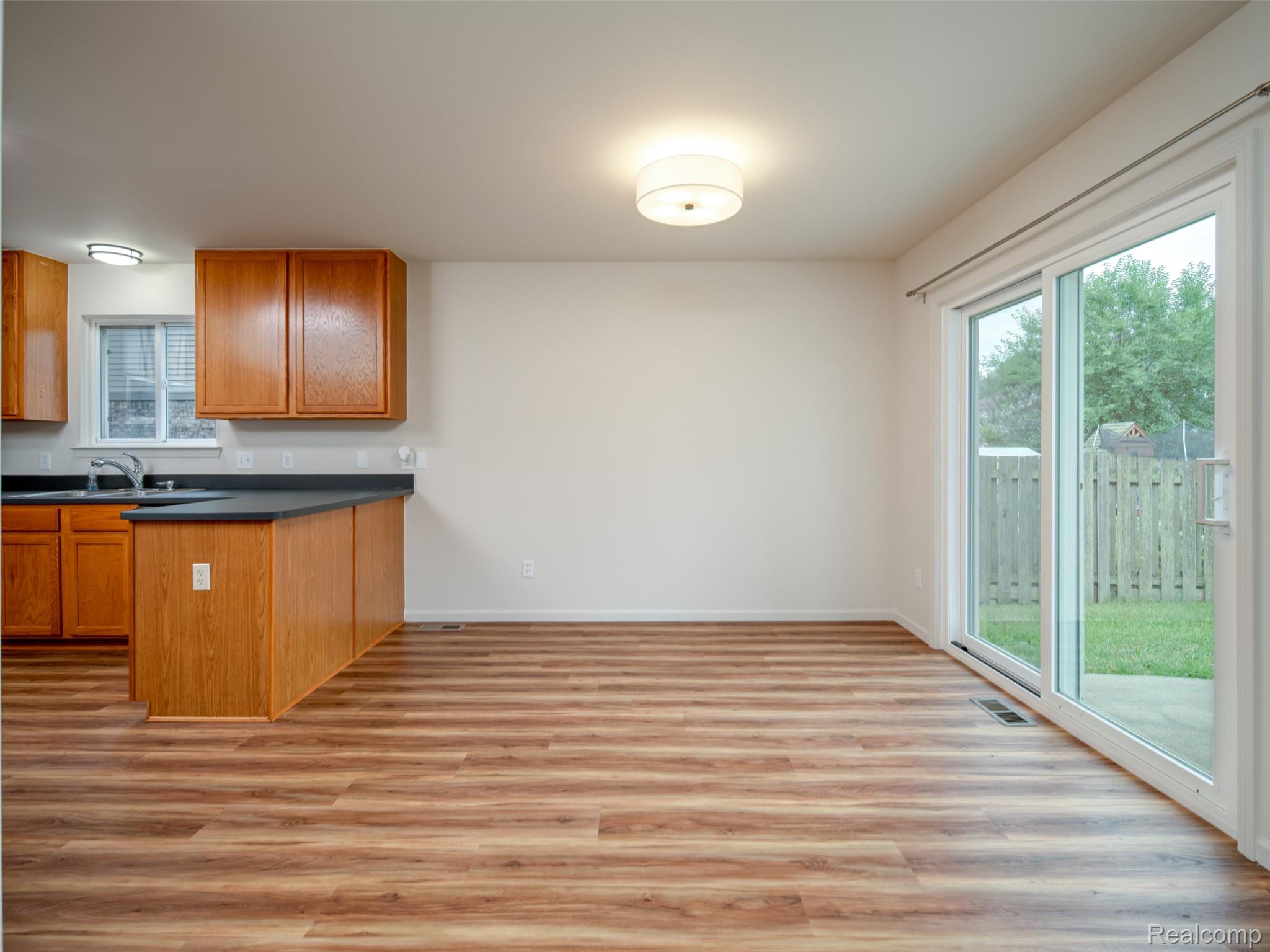 19108 Red Oak Lane