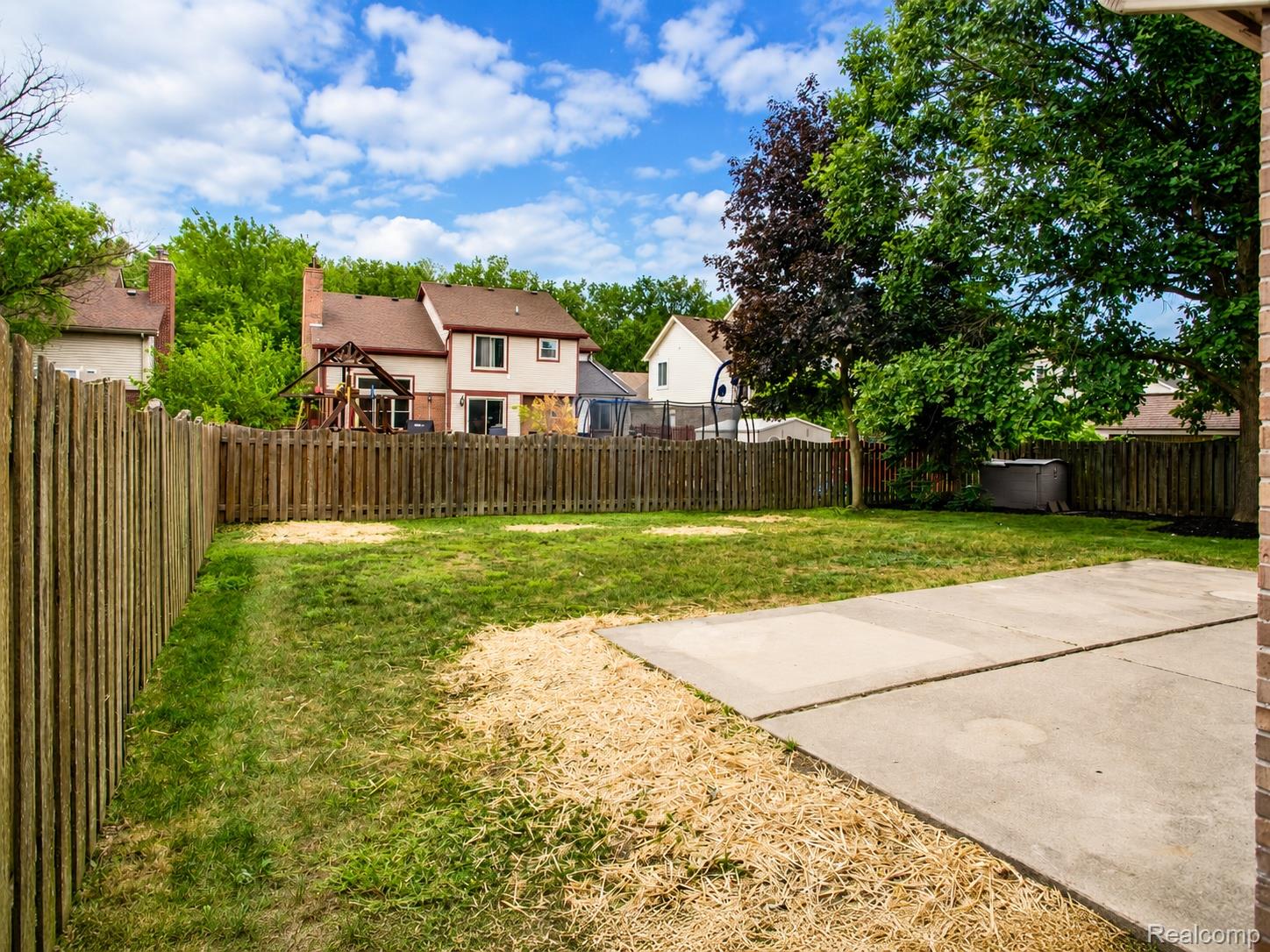 19108 Red Oak Lane