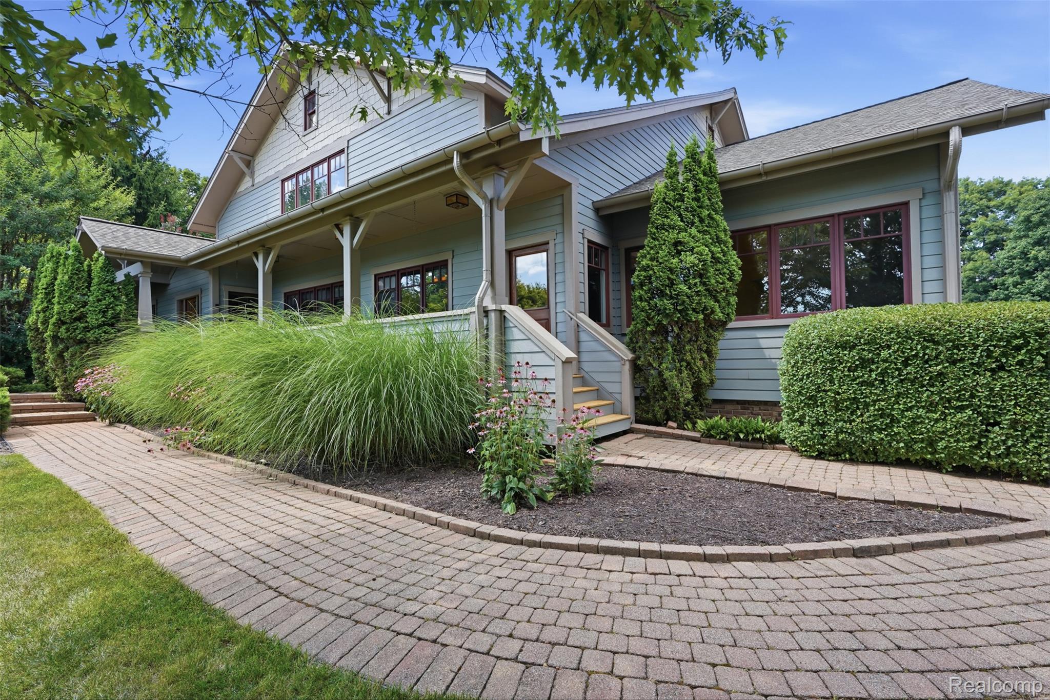 8861 Pleasantview