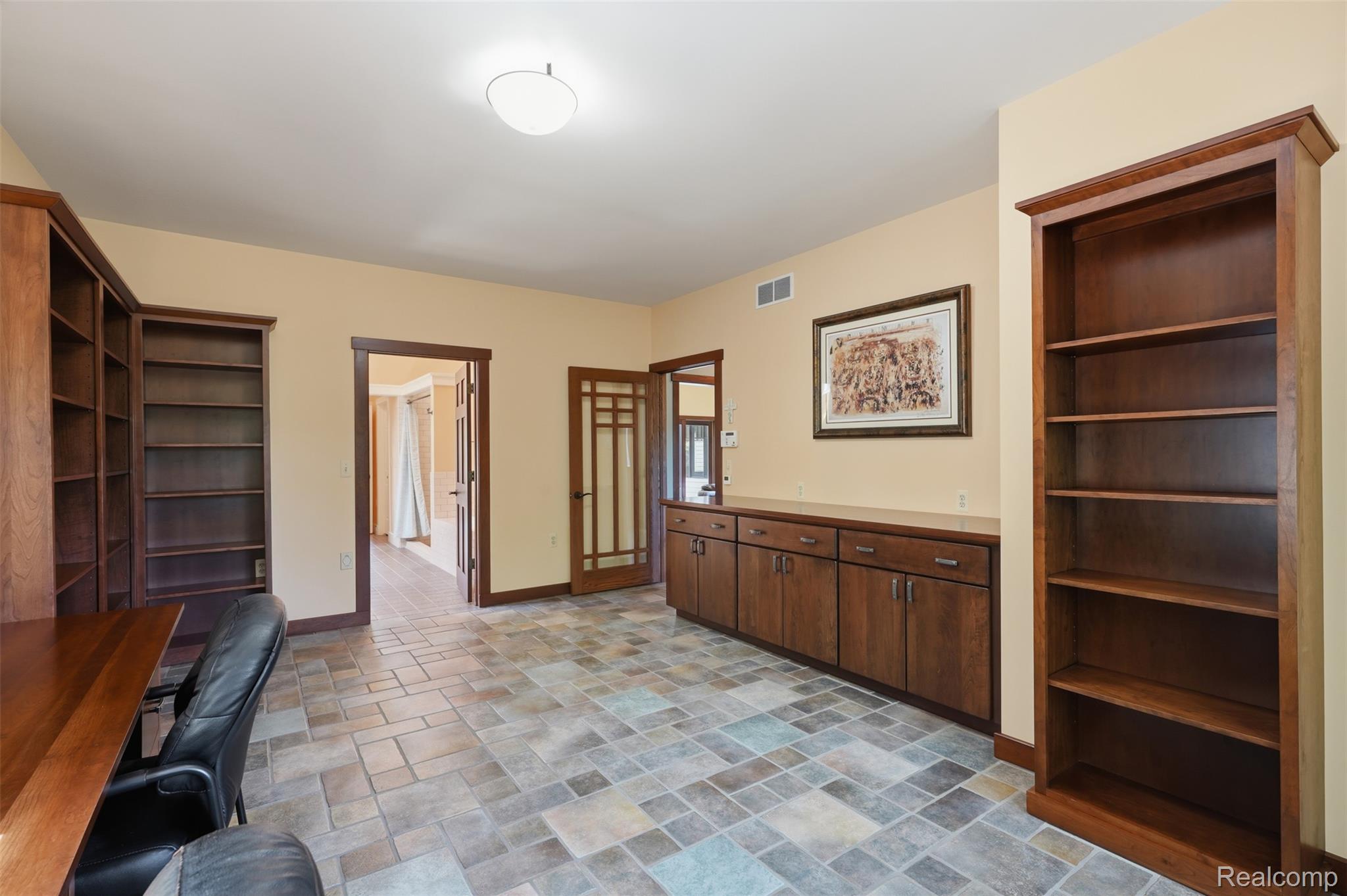 8861 Pleasantview