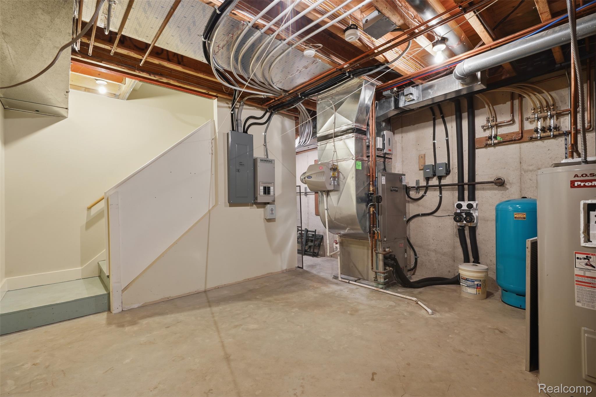 8861 Pleasantview