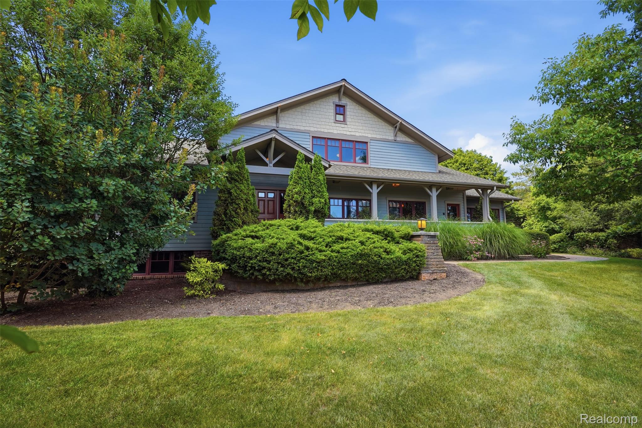 8861 Pleasantview