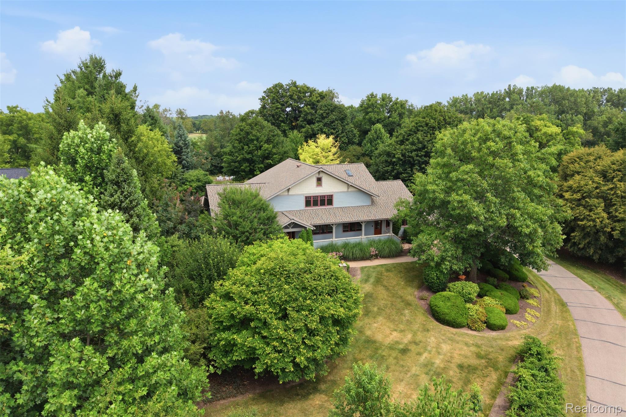 8861 Pleasantview