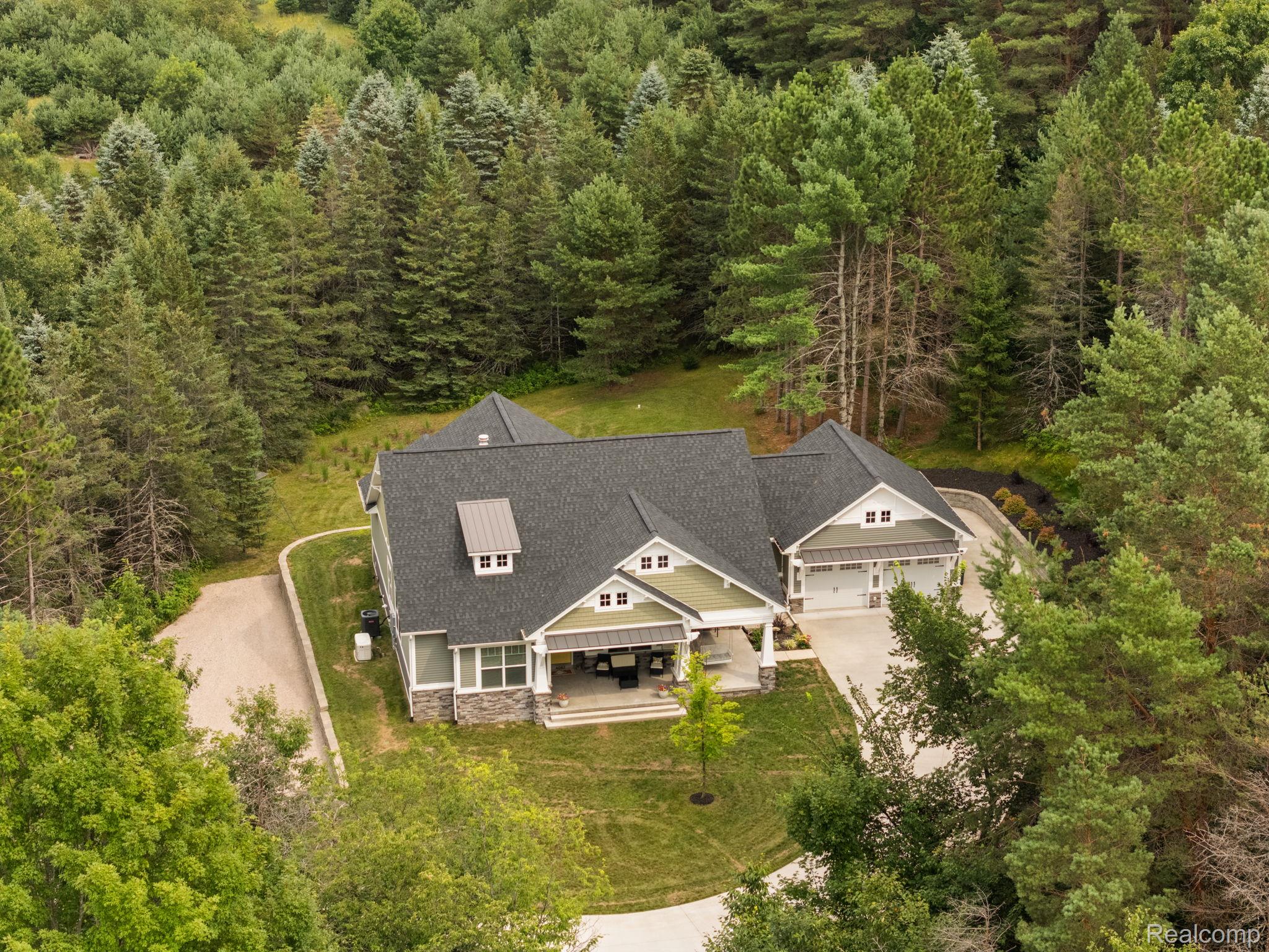4082 County Road 612 NE