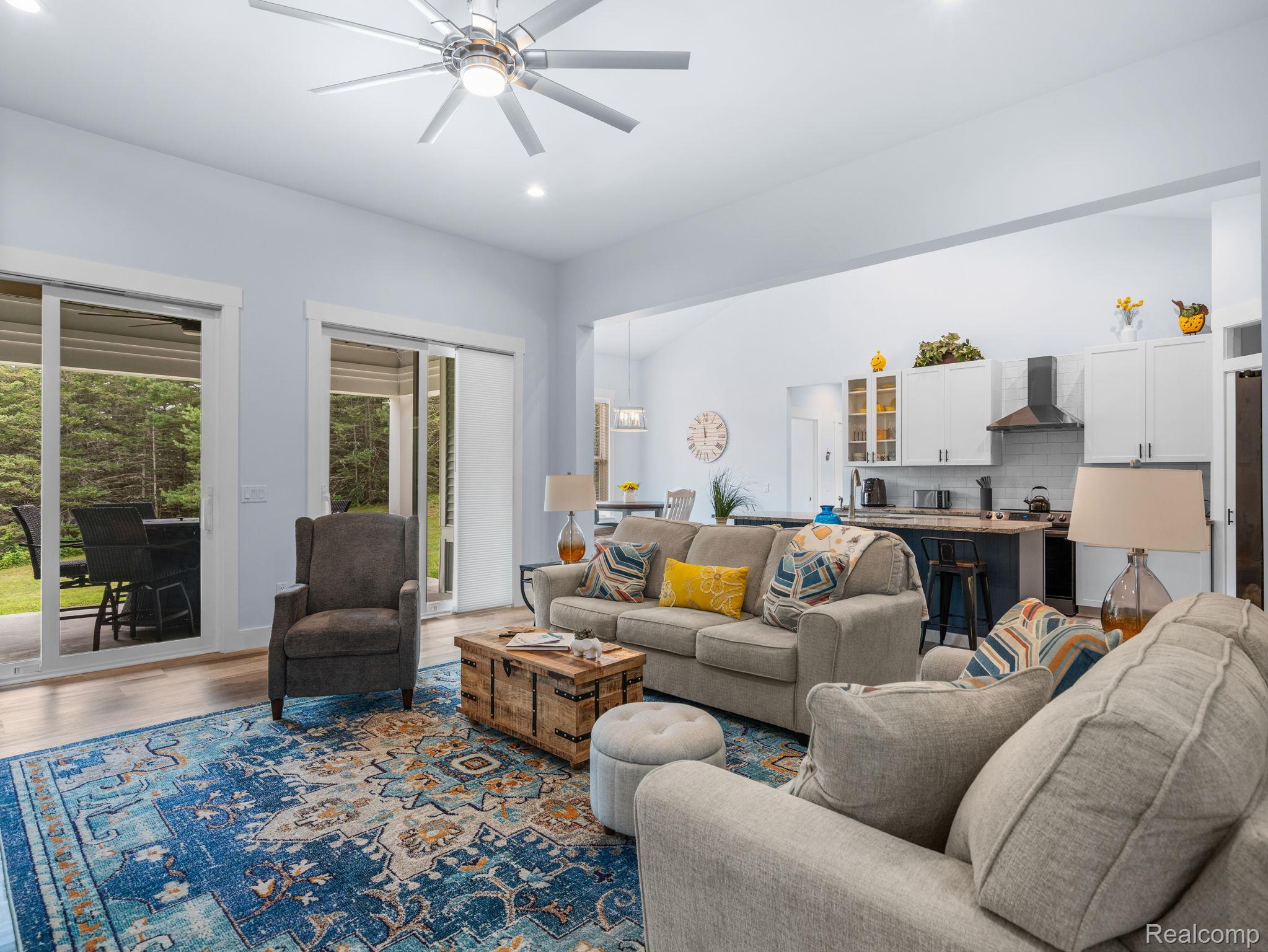 4082 County Road 612 NE