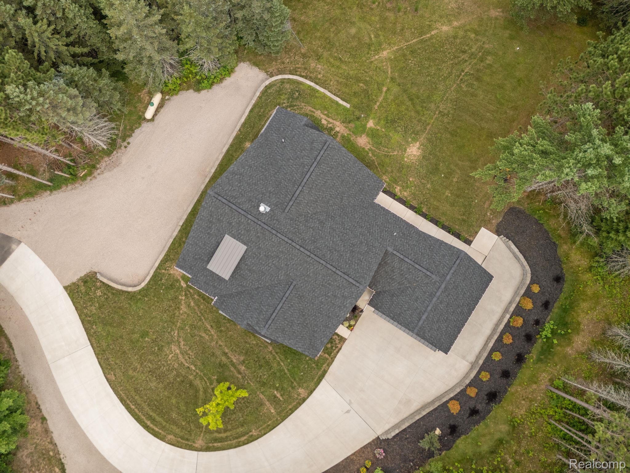 4082 County Road 612 NE