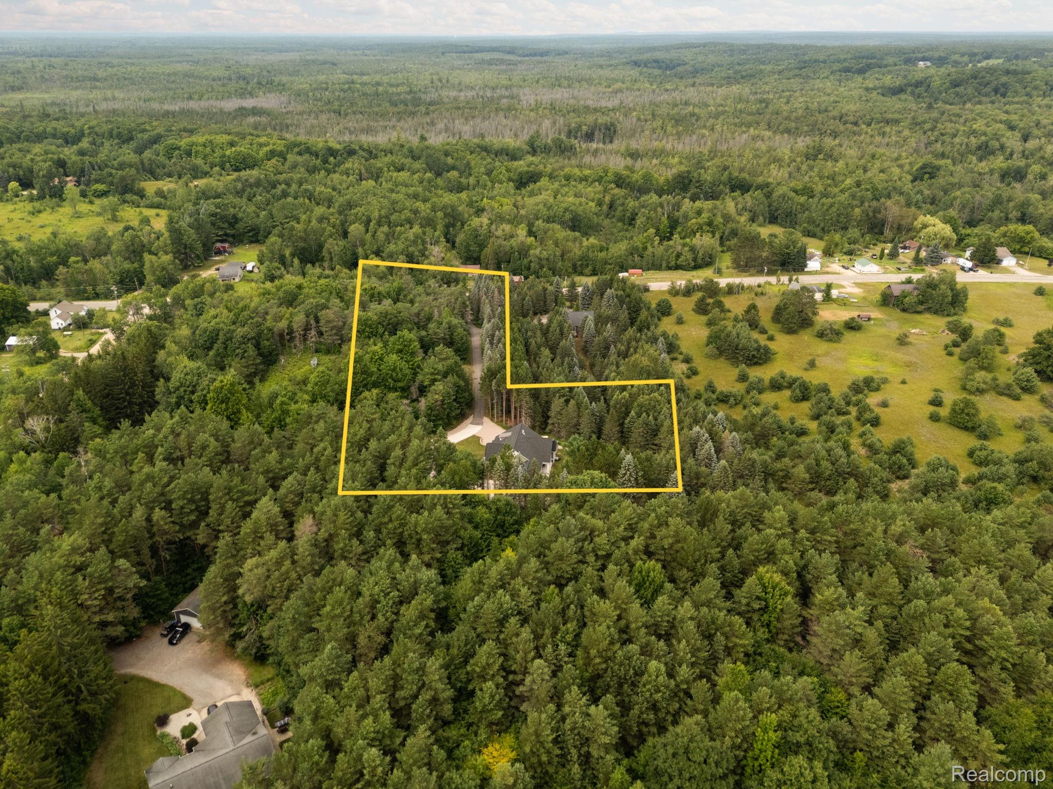 4082 County Road 612 NE