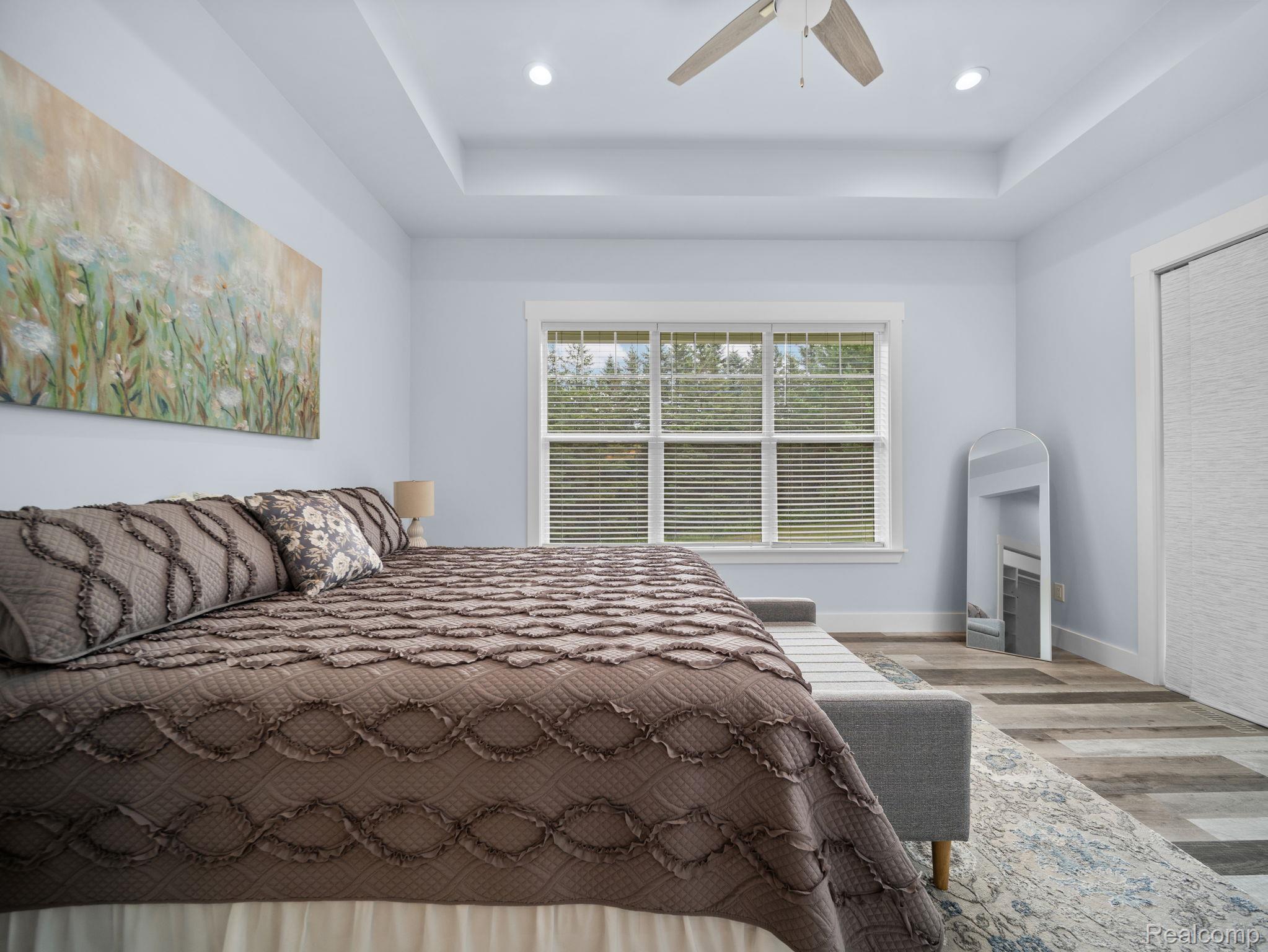 4082 County Road 612 NE