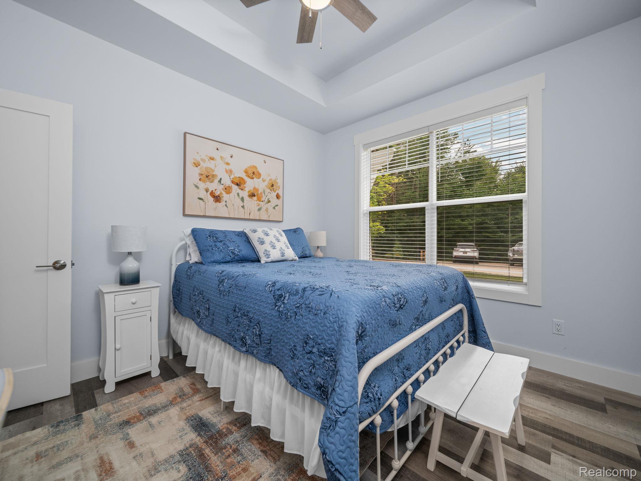 4082 County Road 612 NE