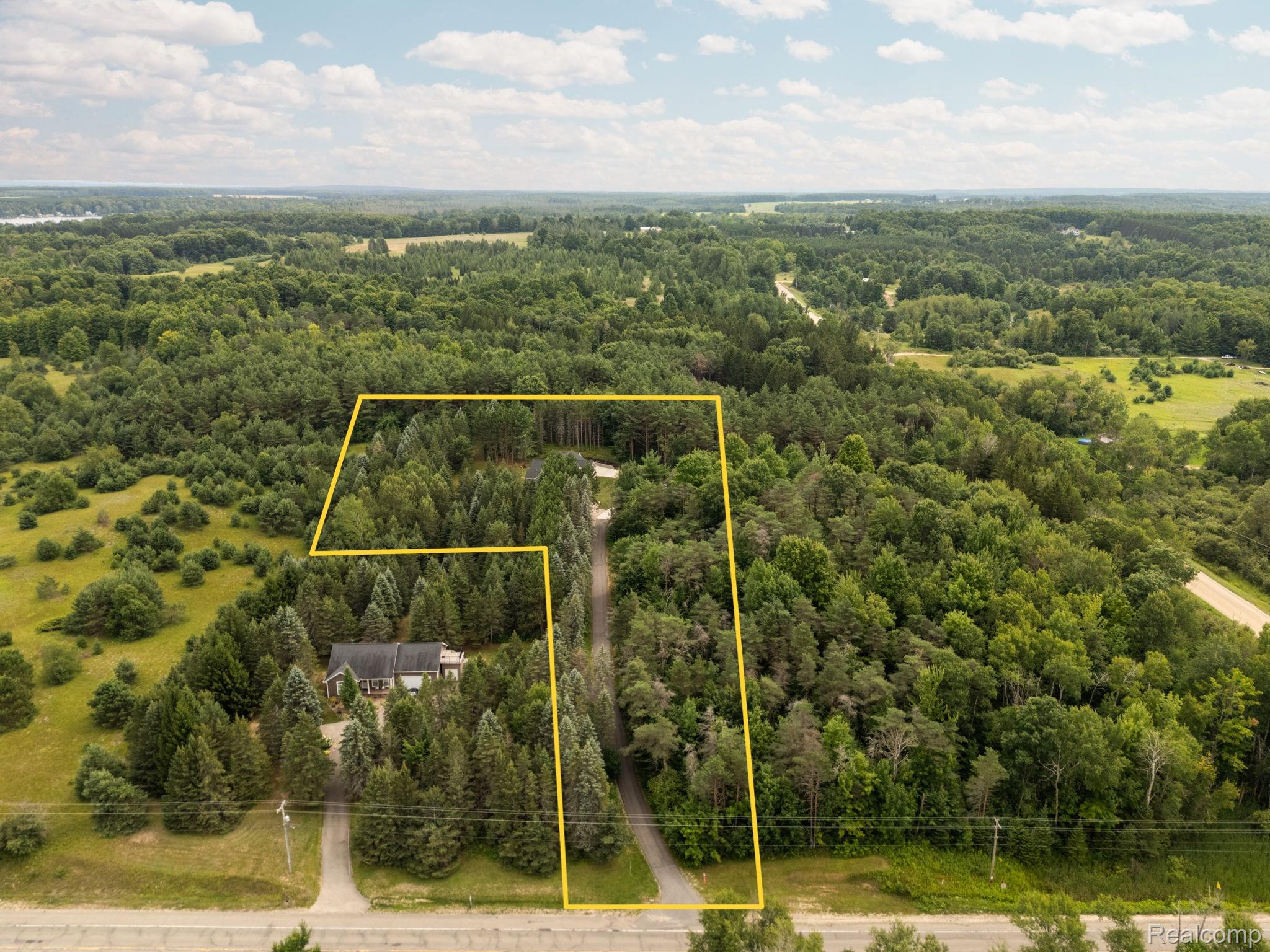 4082 County Road 612 NE