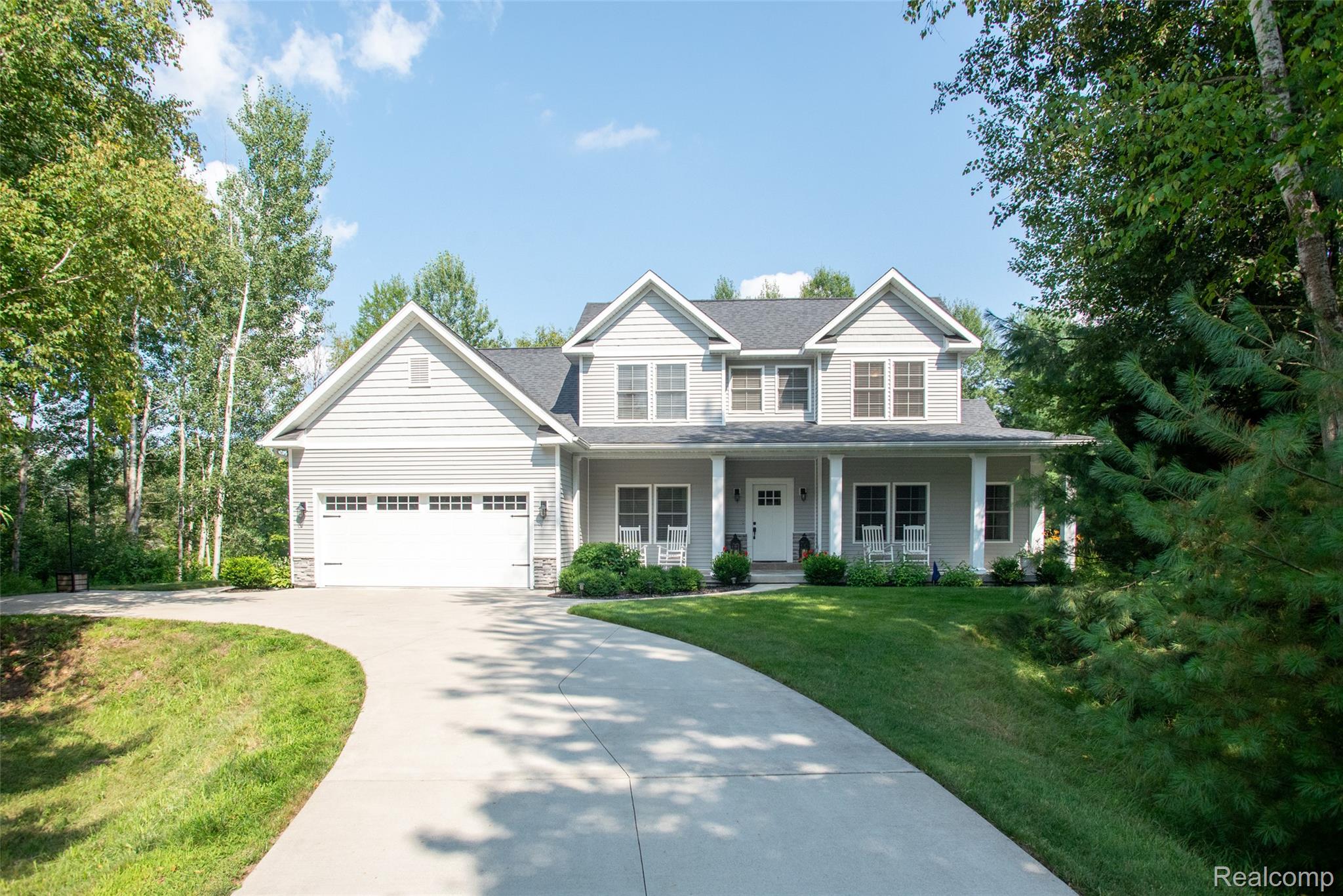 2140 N 5 Mile Road
