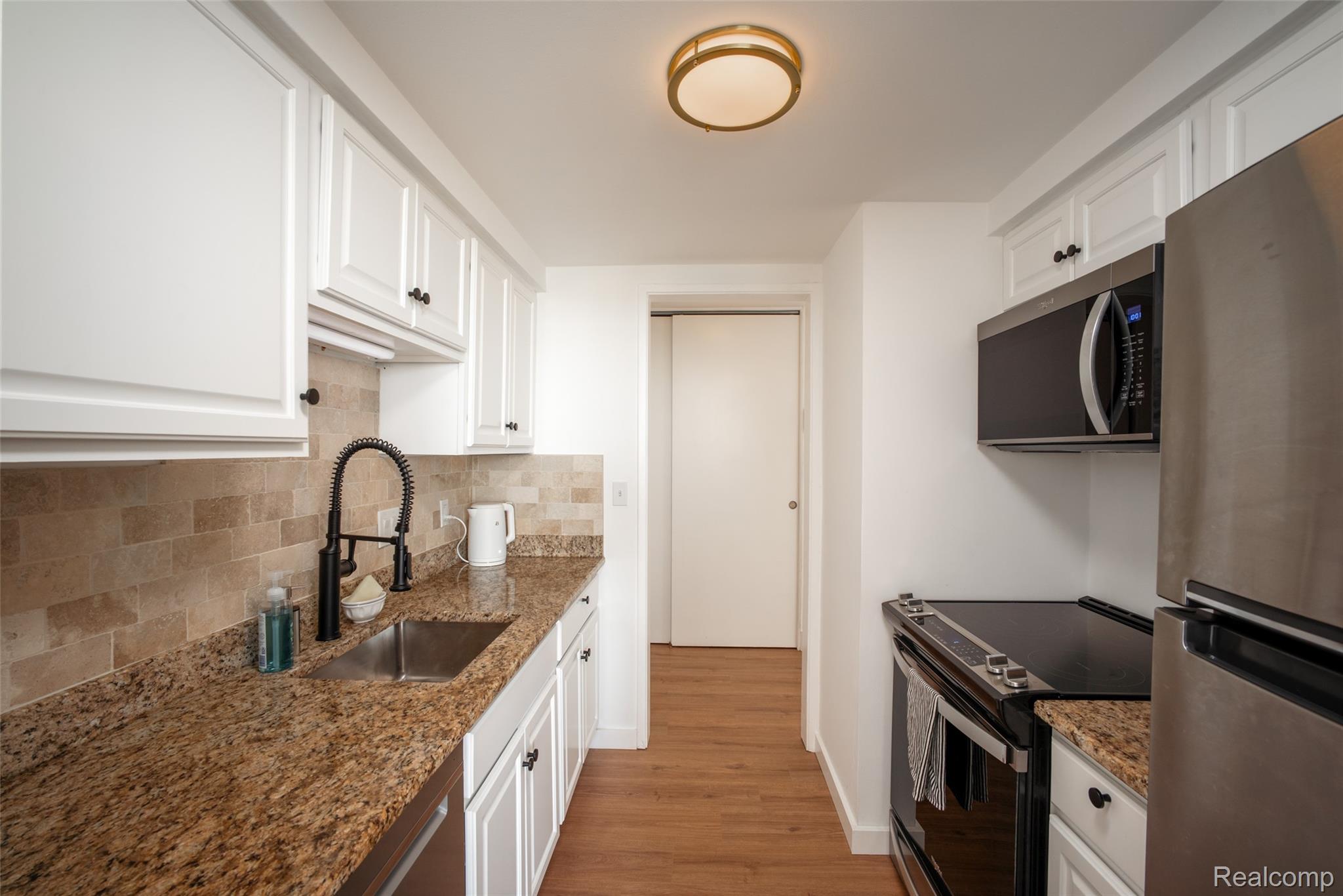 8200 E Jefferson Ave #1703