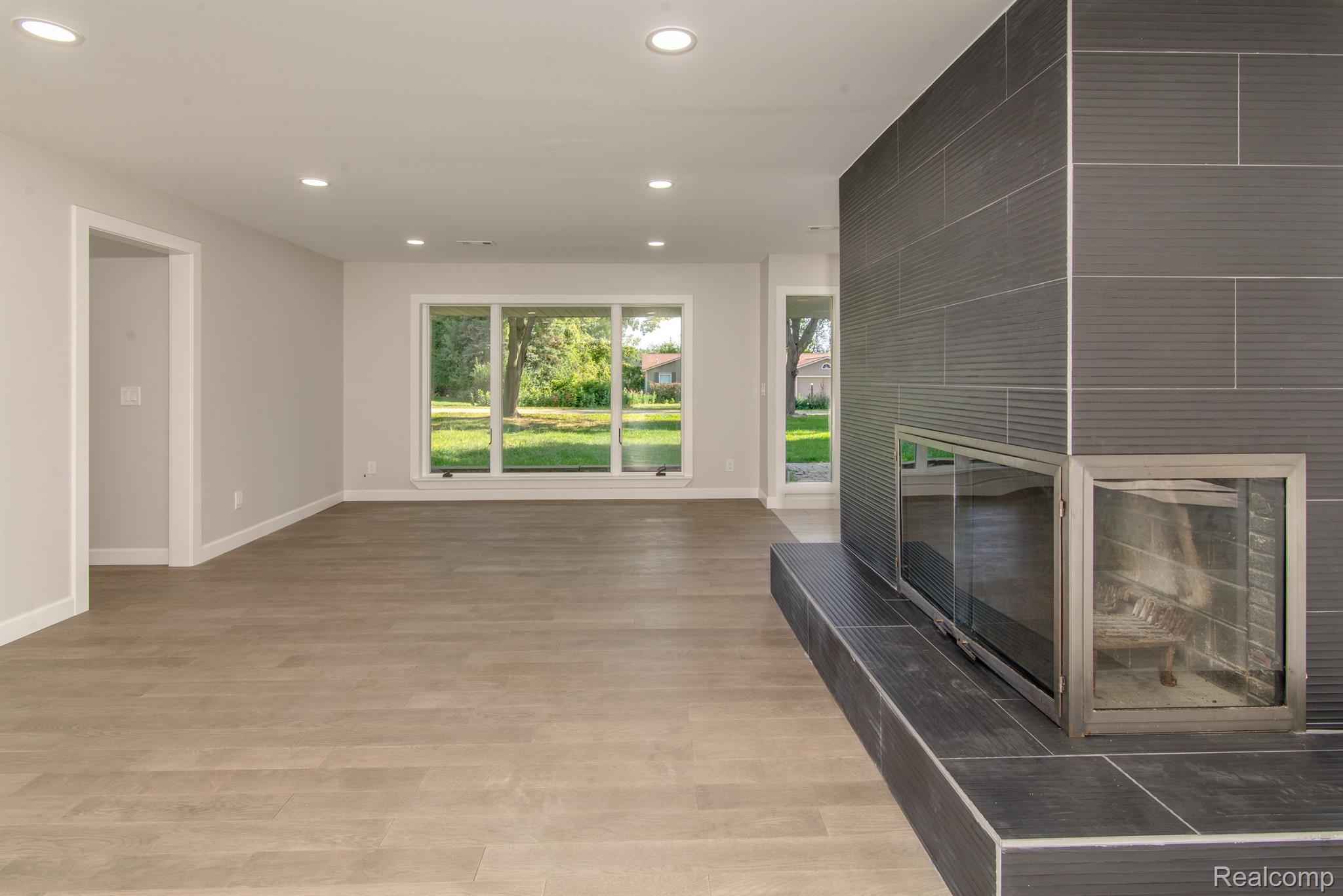 2800 ACORN Road