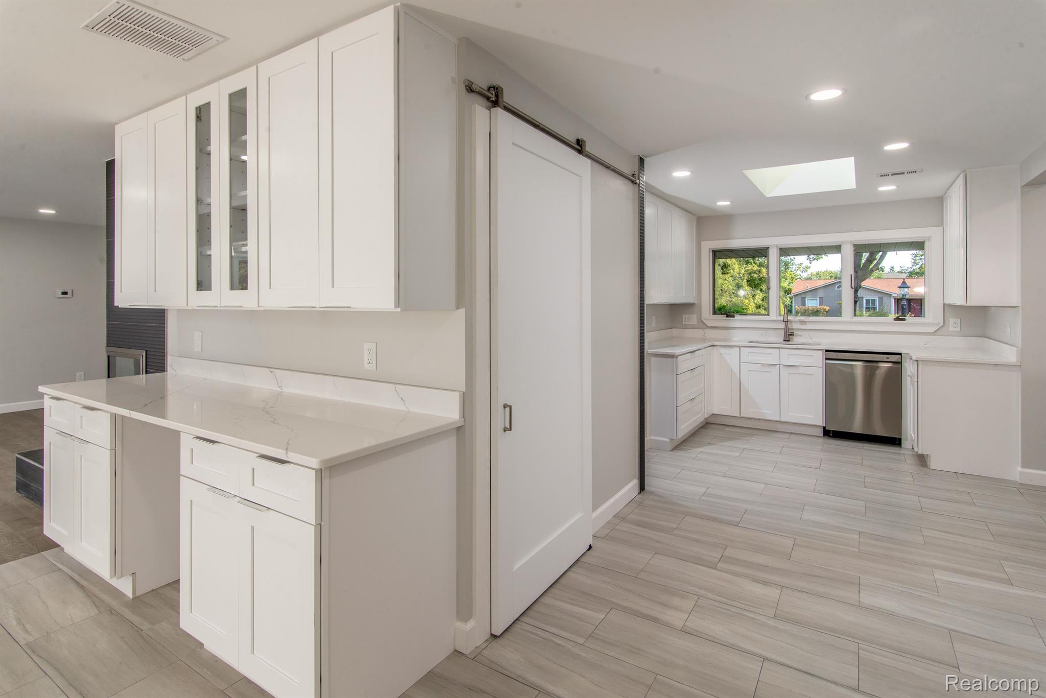 2800 ACORN Road