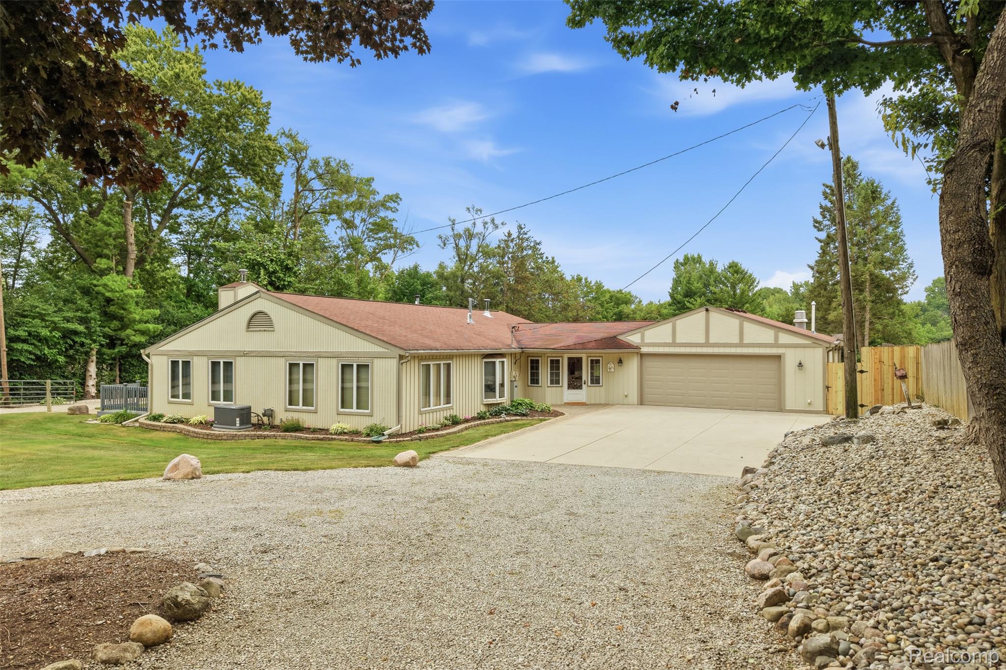 10286 7 Mile Road