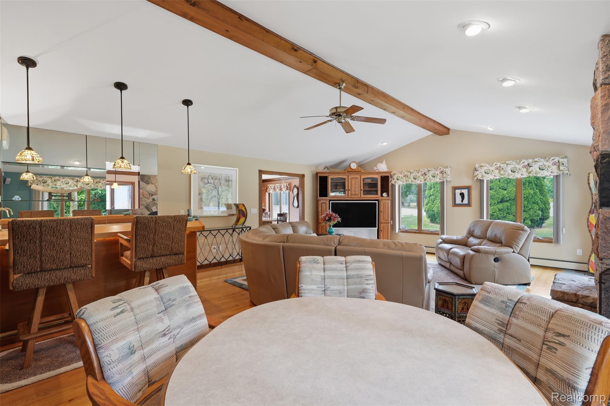 10286 7 Mile Road