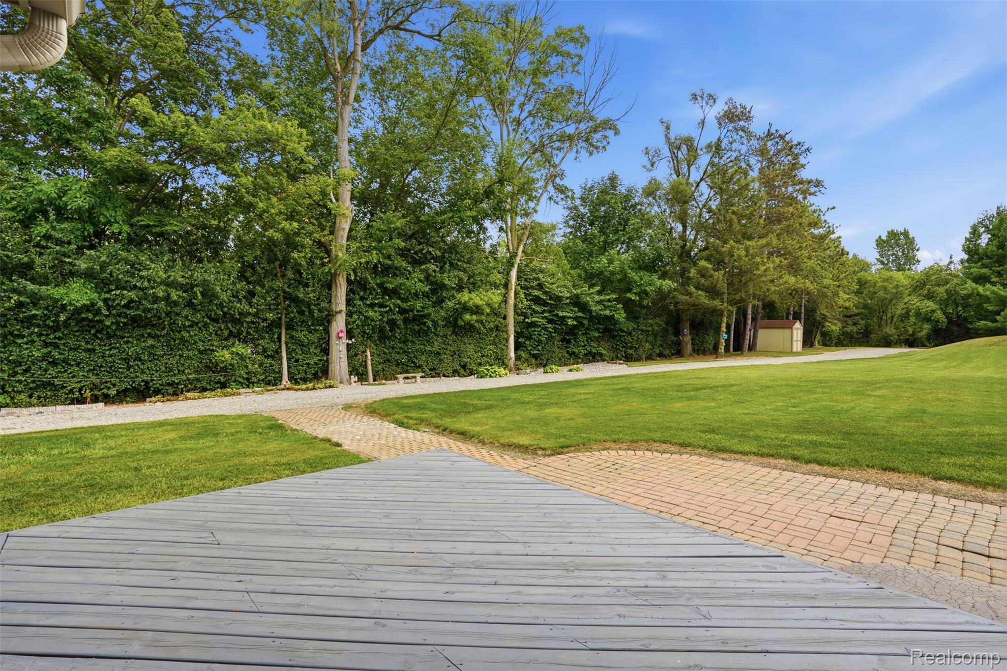10286 7 Mile Road