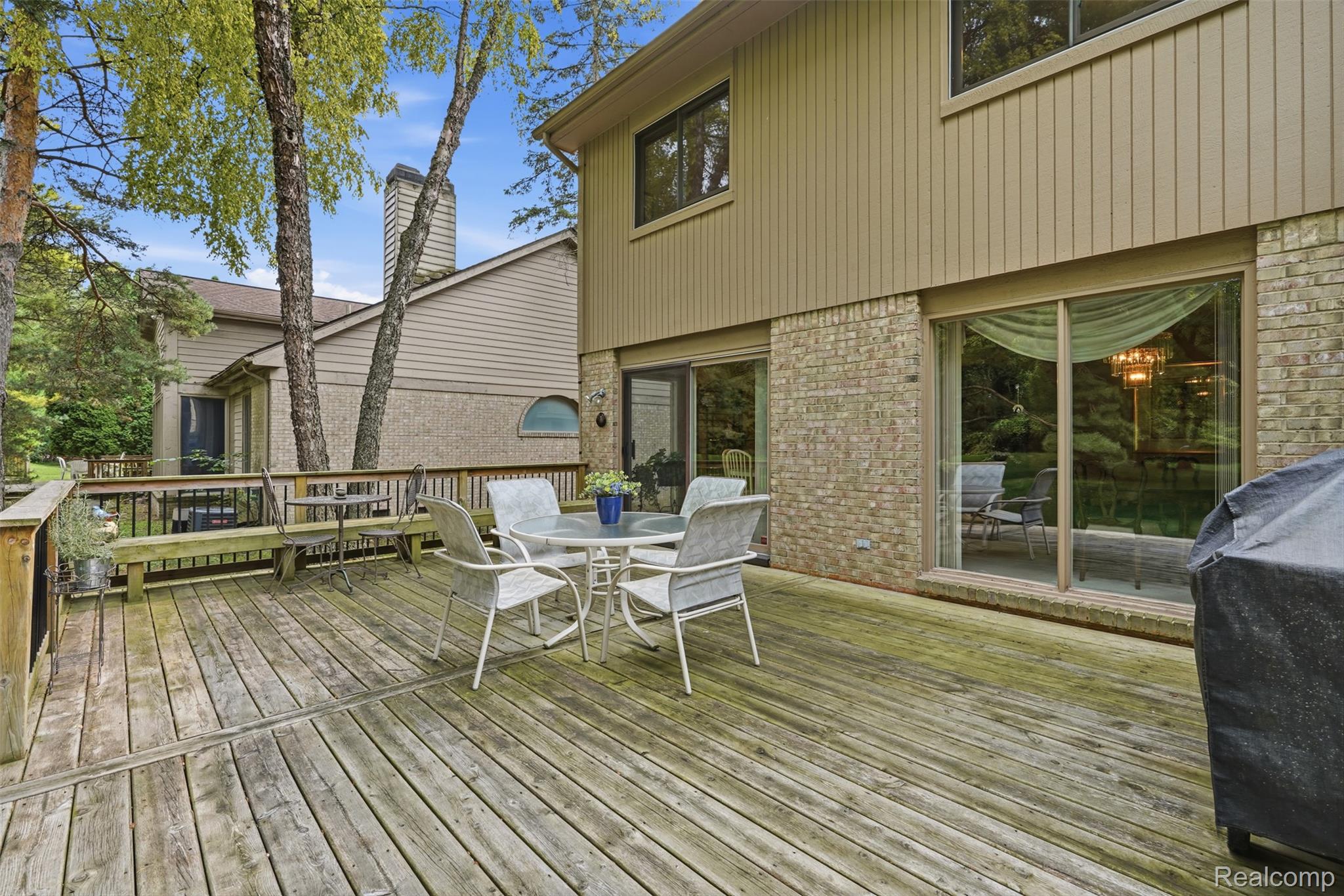 4963 Countryside Drive