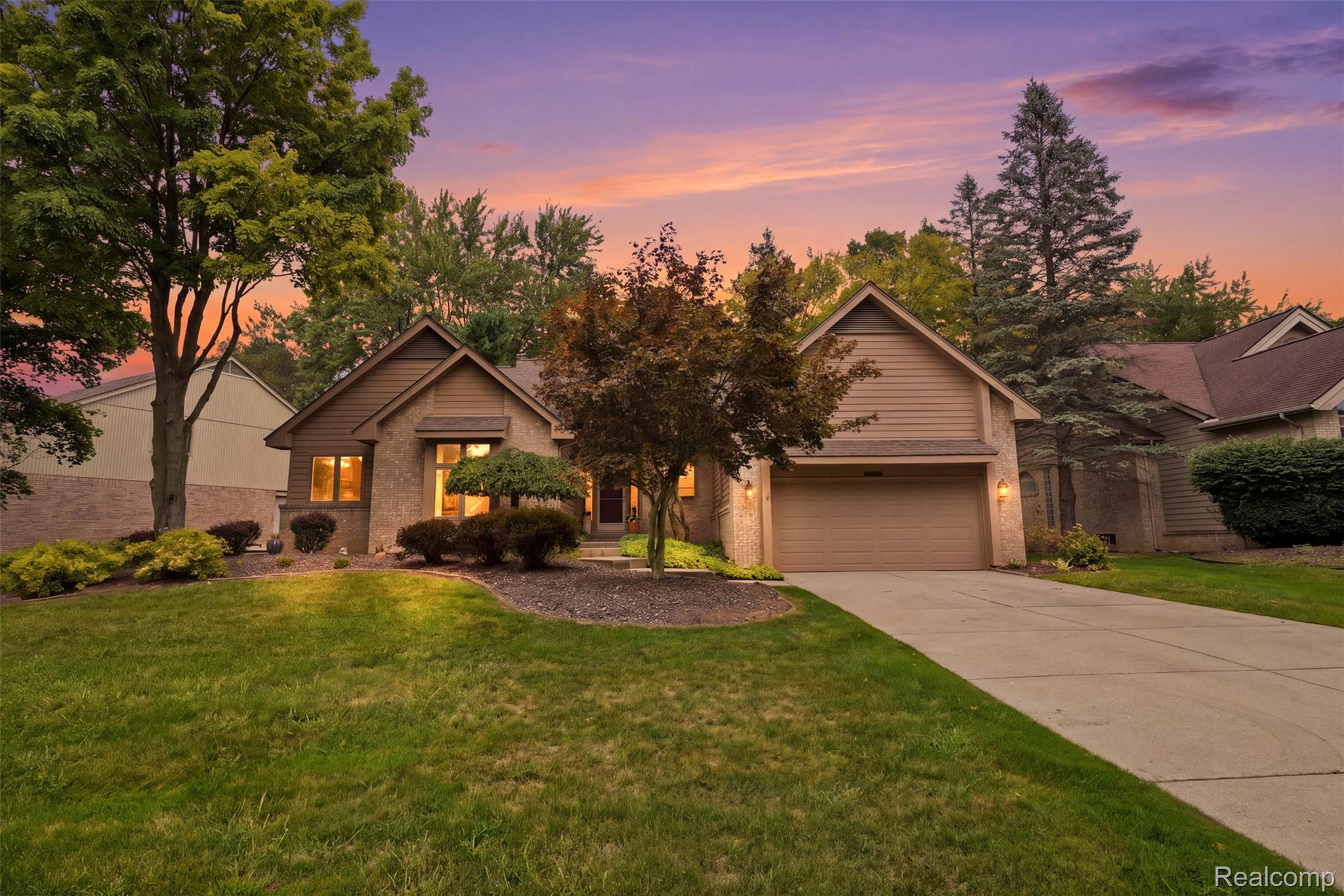 4963 Countryside Drive