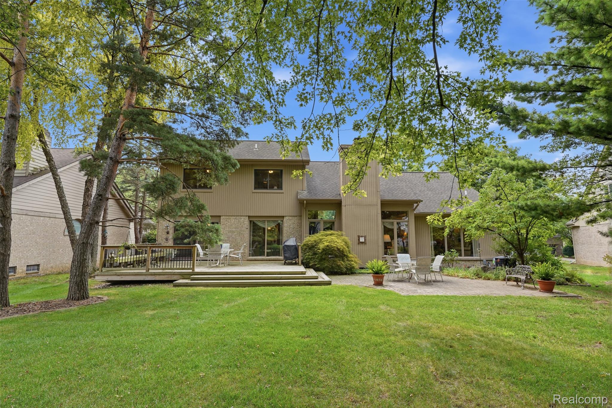 4963 Countryside Drive