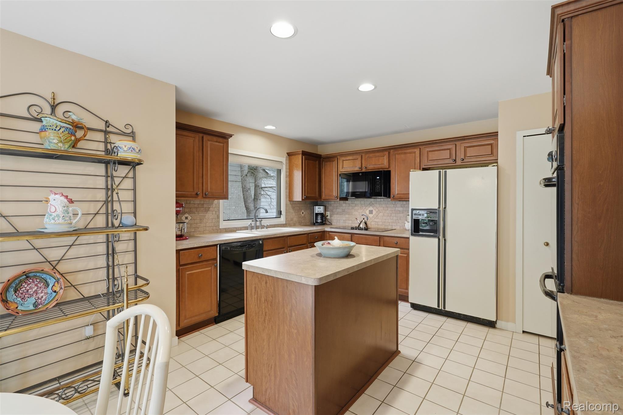4963 Countryside Drive