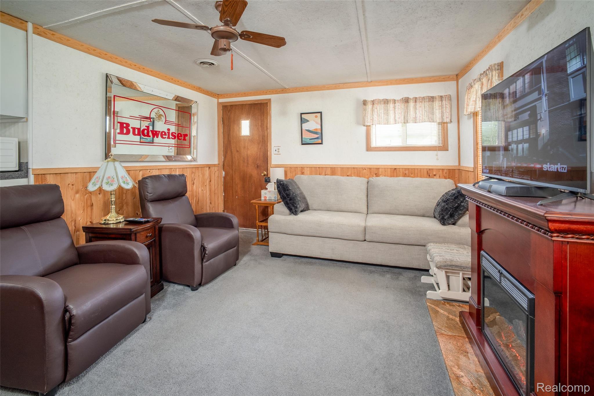 5110 Lucinda Drive