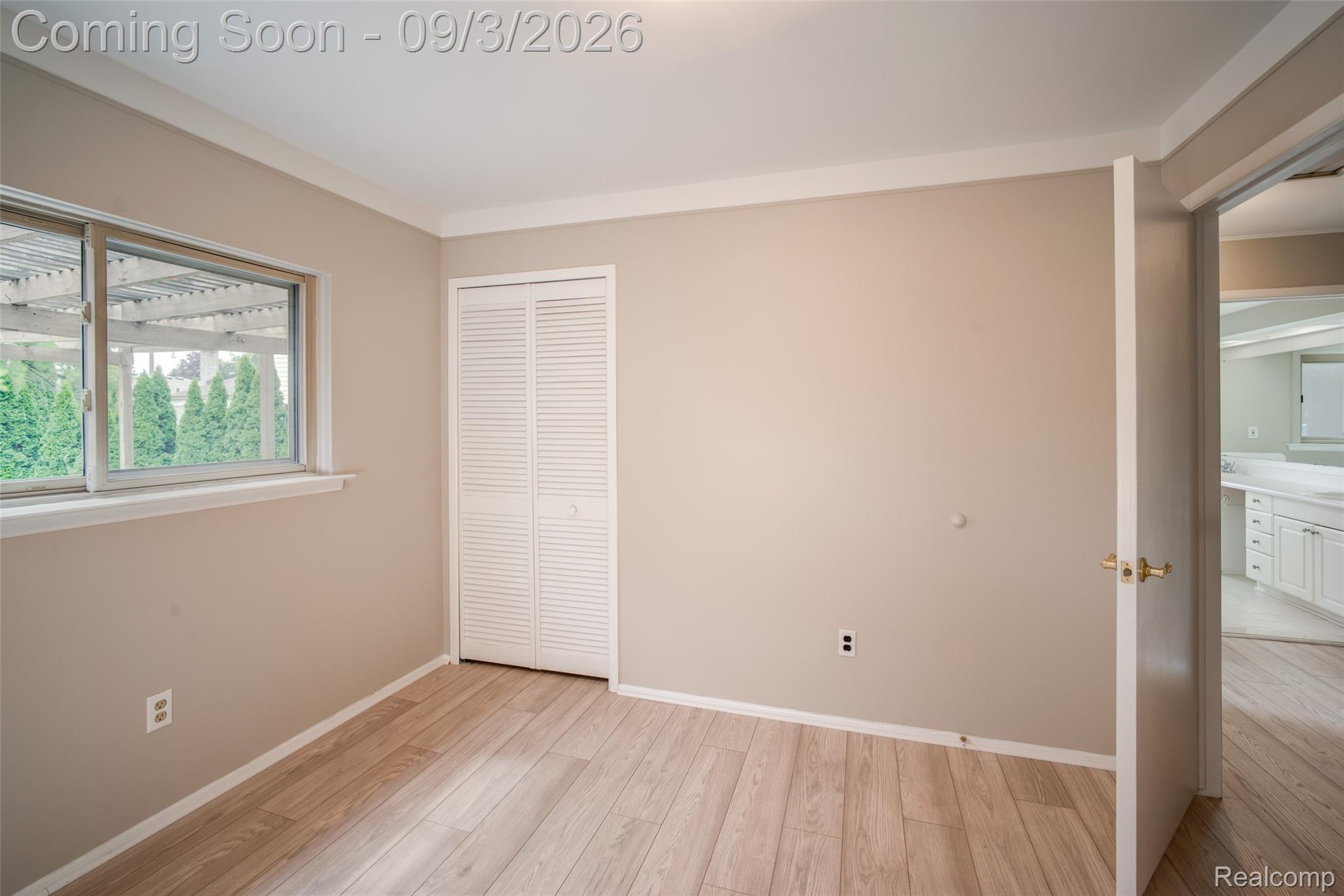 38347 Roycroft Court