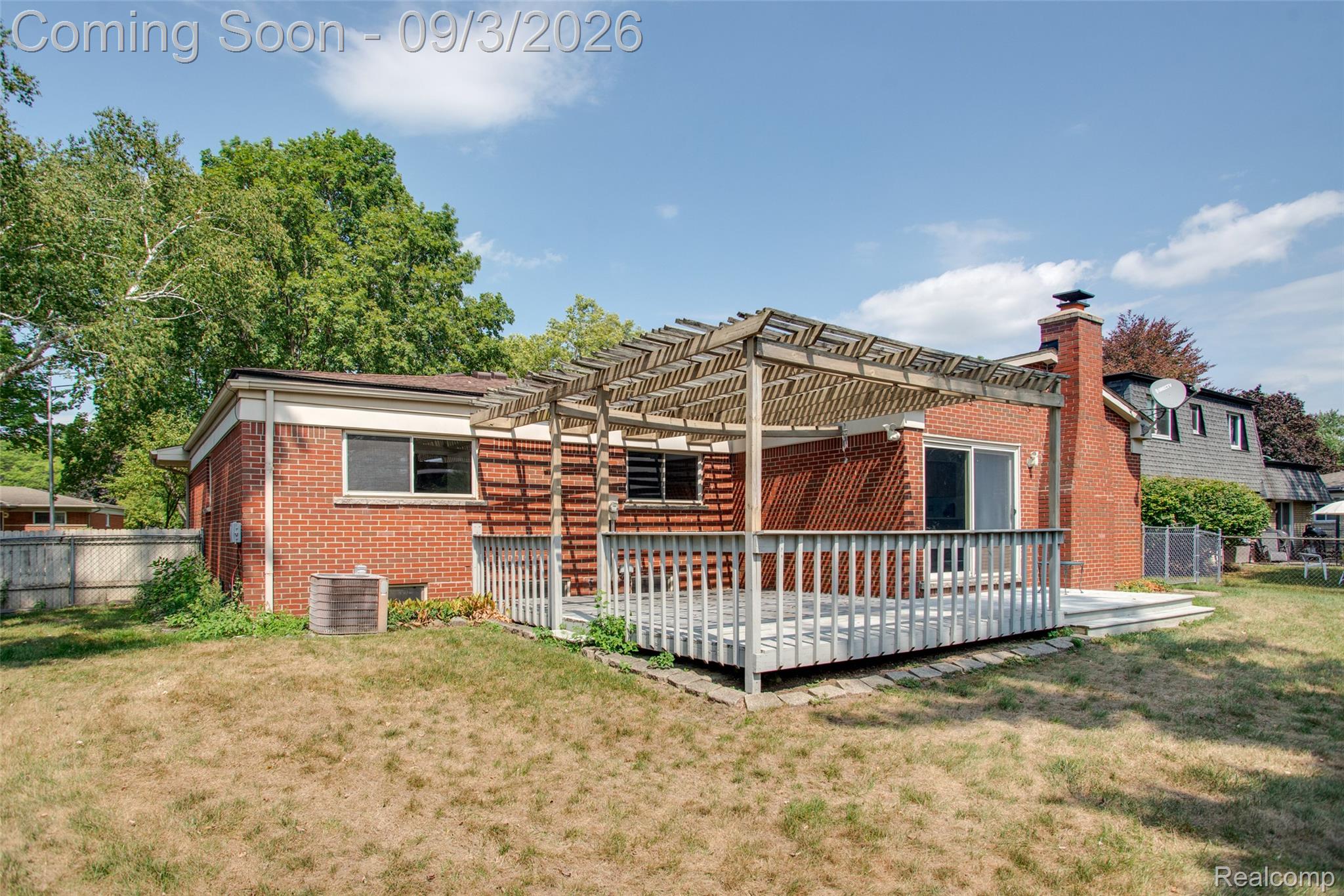 38347 Roycroft Court