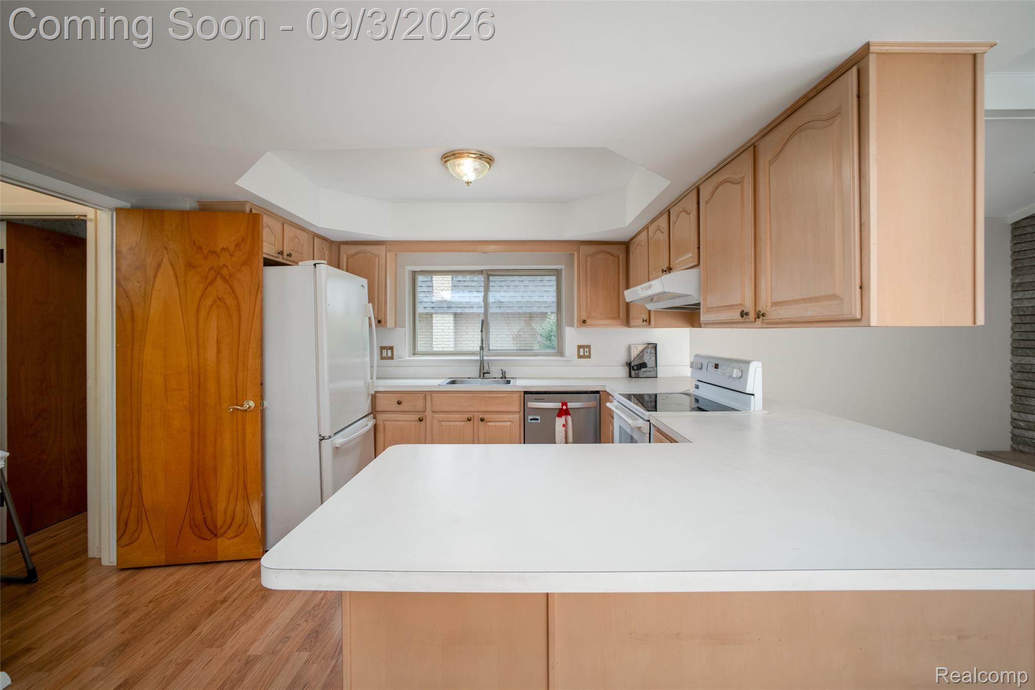 38347 Roycroft Court