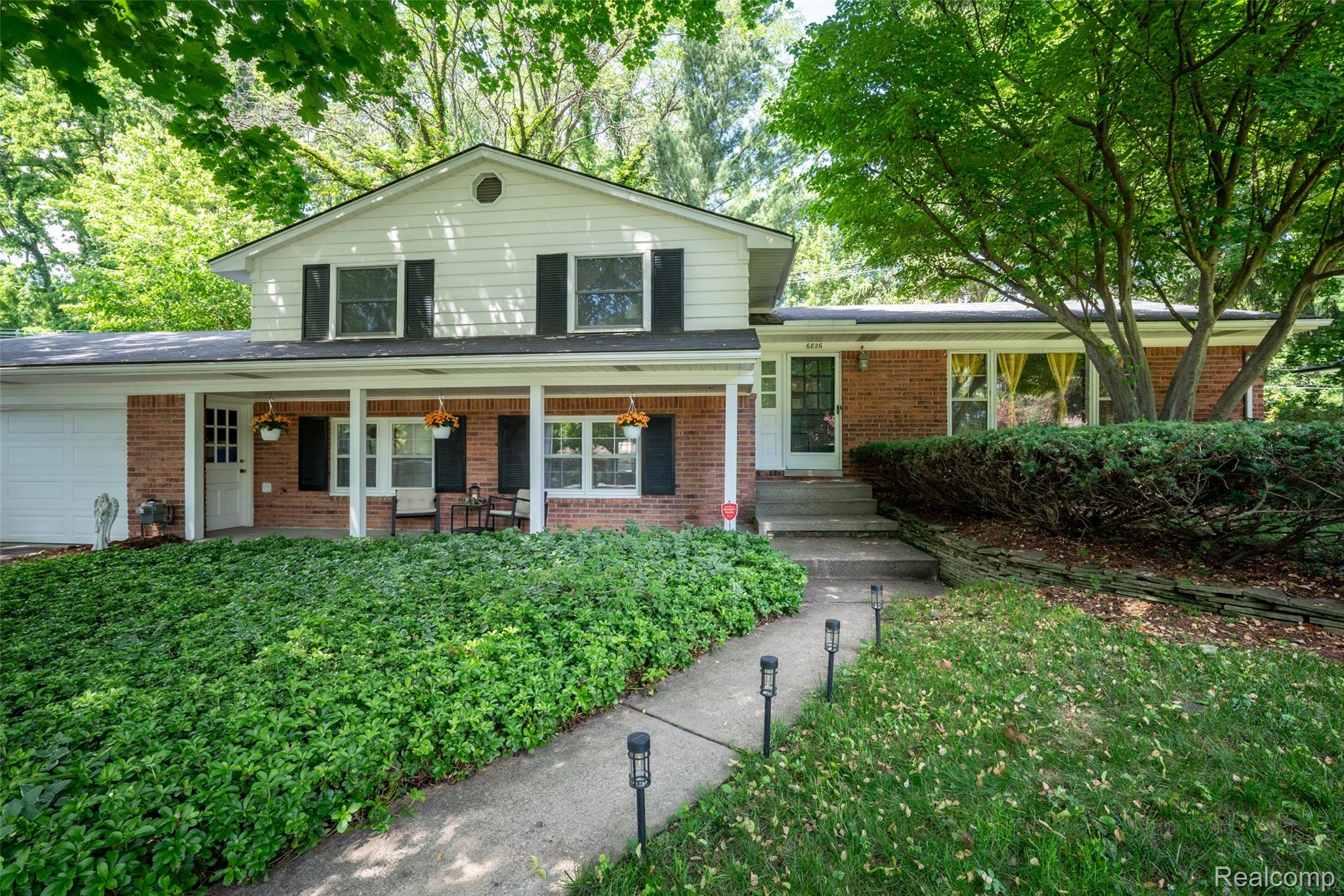 6826 Spruce Drive