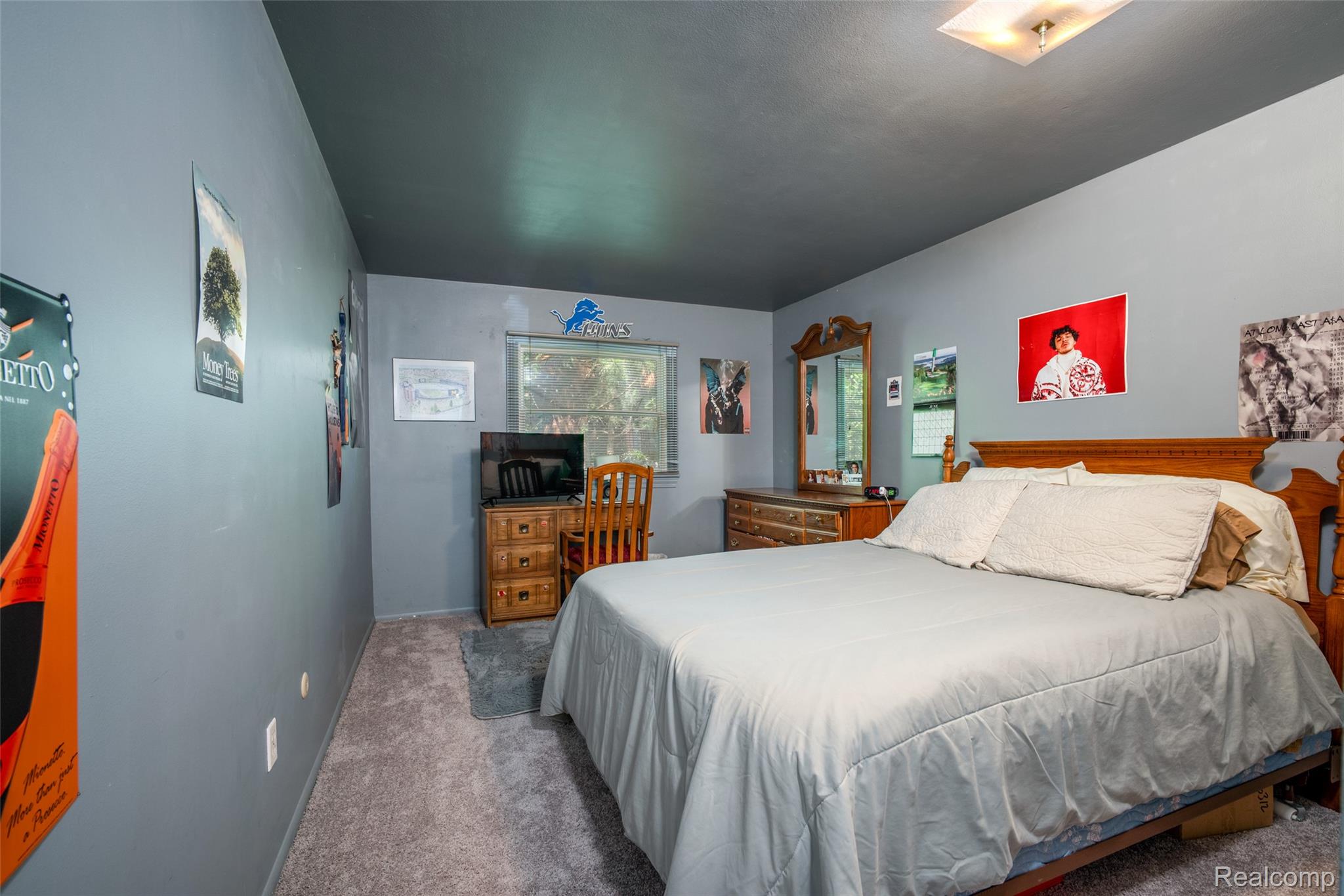 6826 Spruce Drive