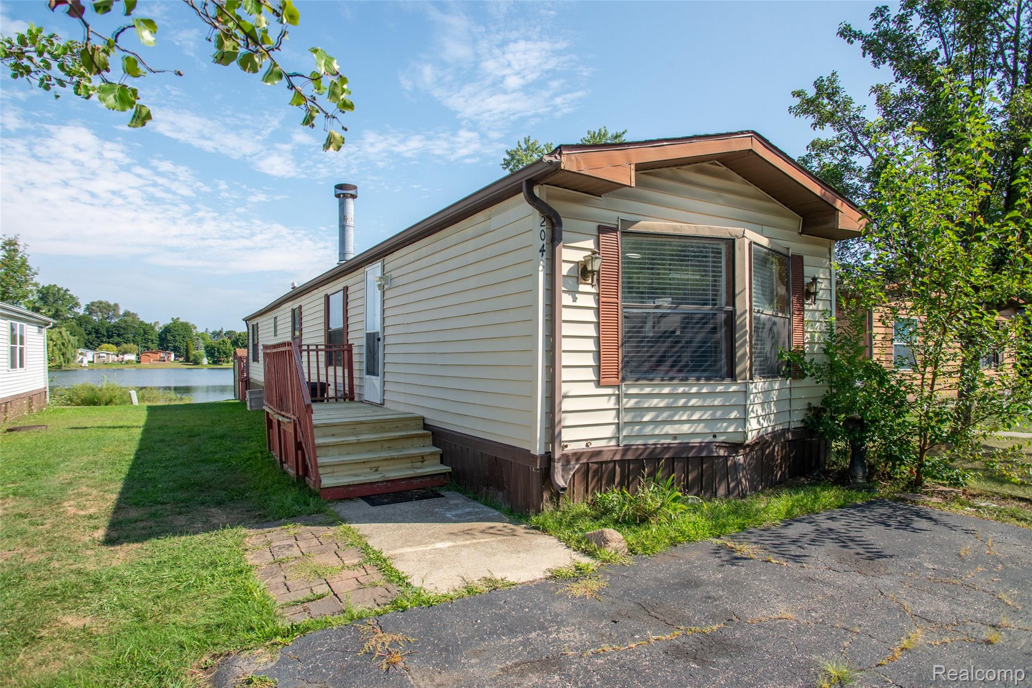 2043 Marmoor Drive
